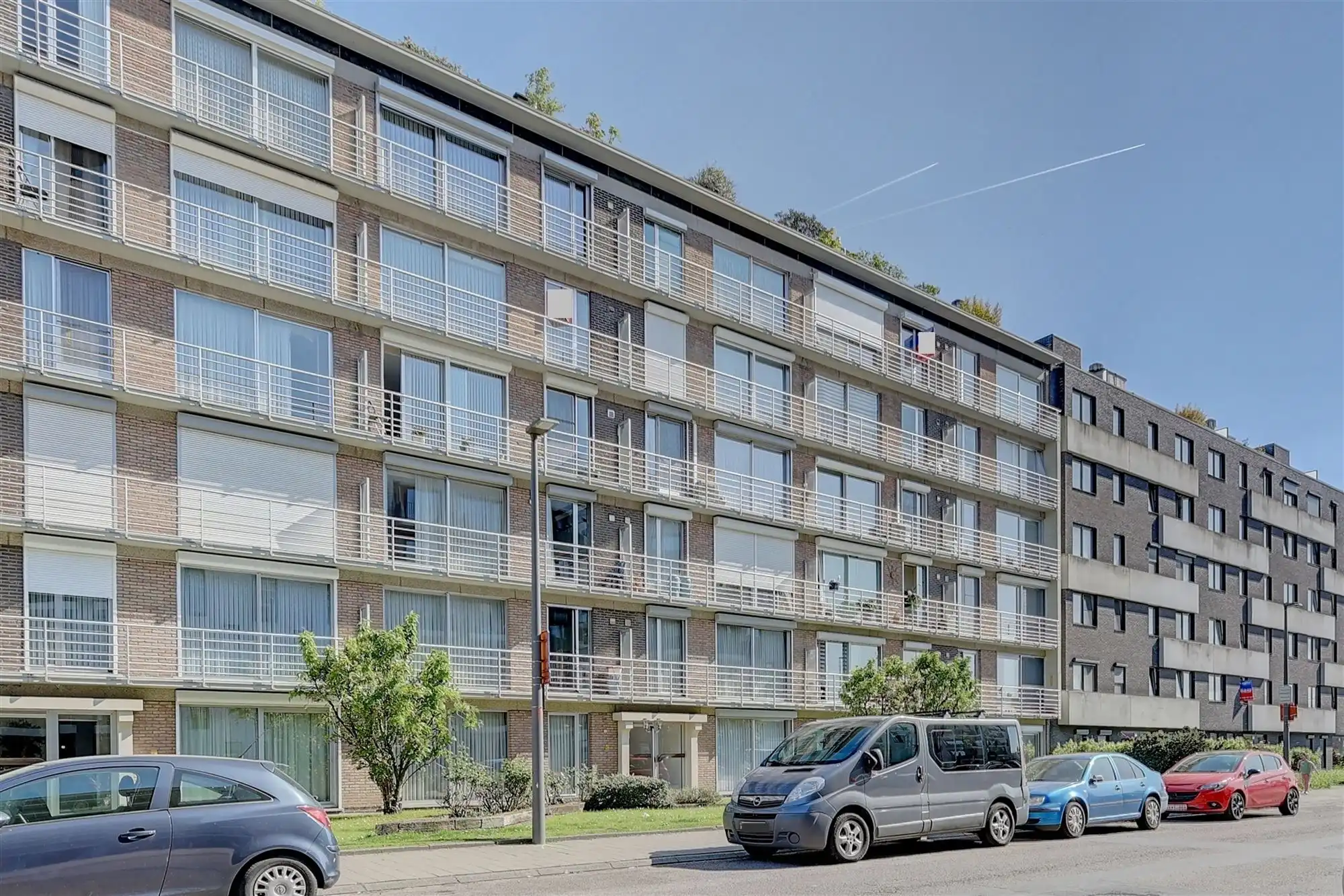 Appartement met 2 slaapkamers en staanplaats te koop in Hoboken foto {{pictureIndex}}