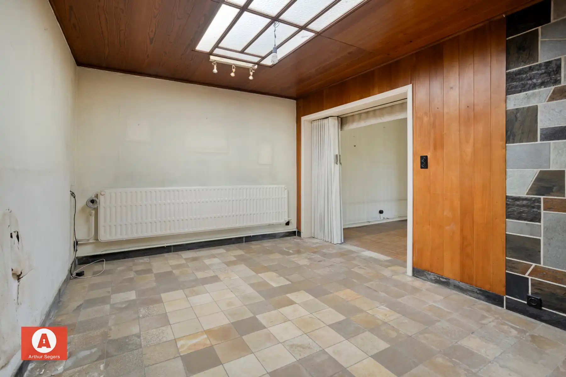 Te renoveren woning met 3 slpk op toplocatie in Malderen foto 9