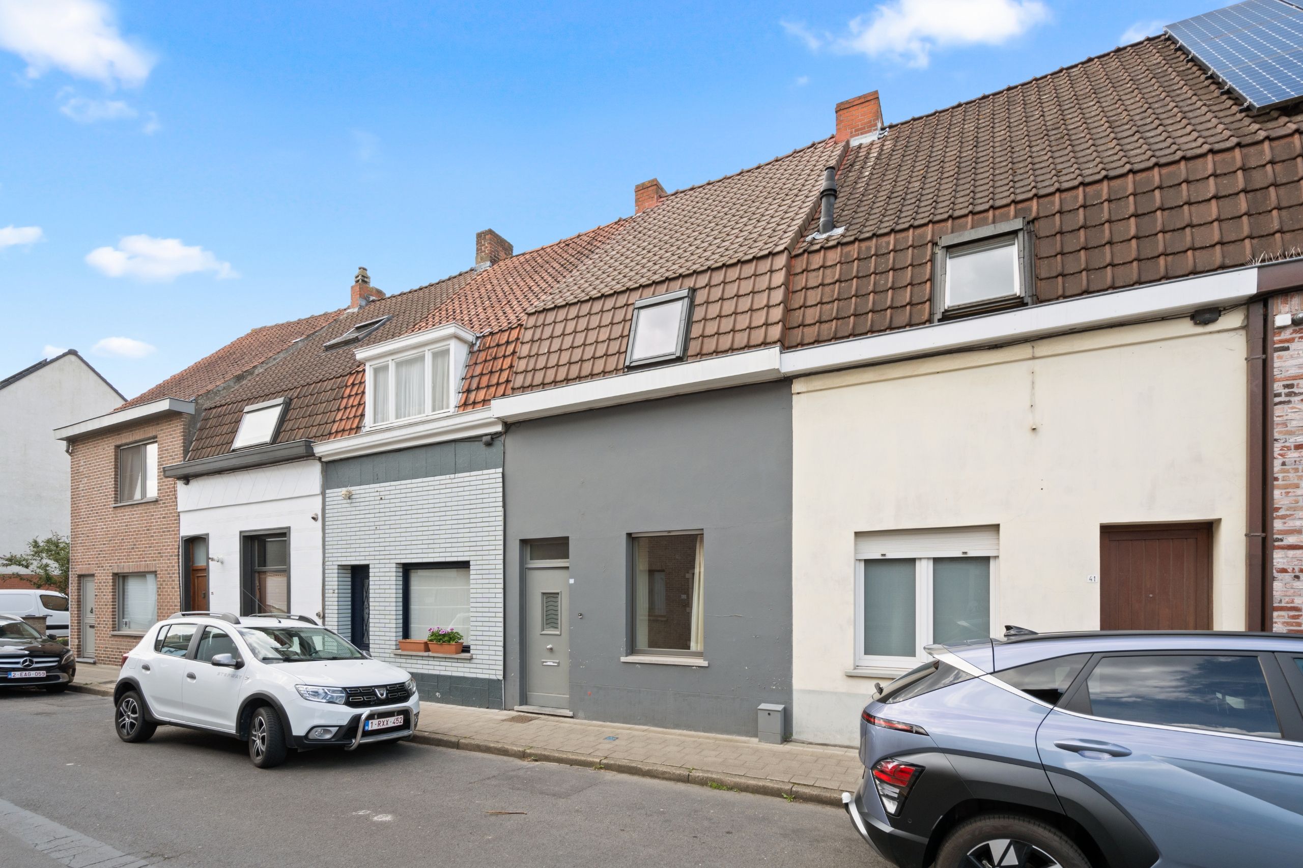 Te renoveren rijwoning in centrum Harelbeke foto 16