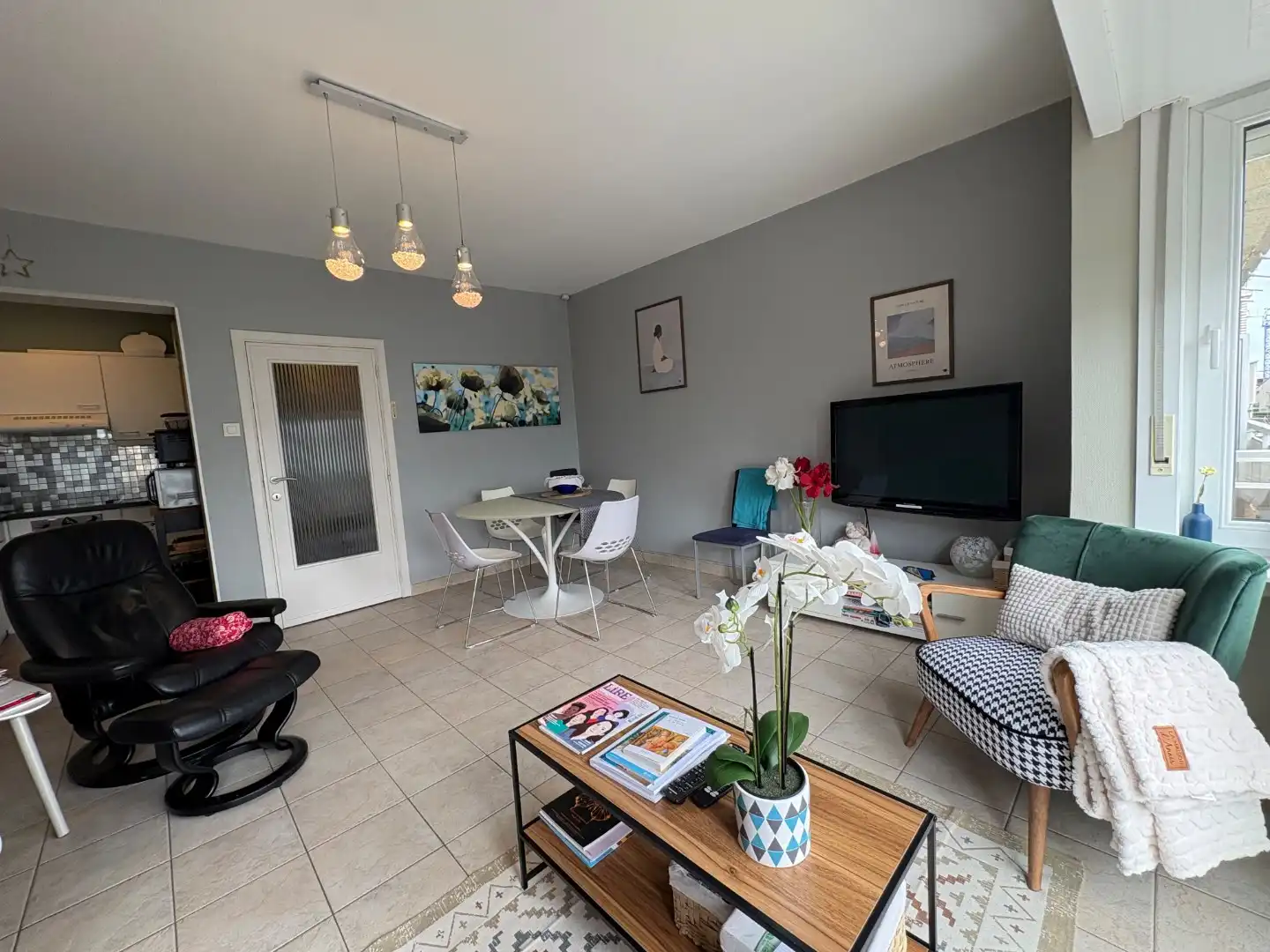 Te koop: verzorgd en zonnig appartement vlak bij zee foto 4