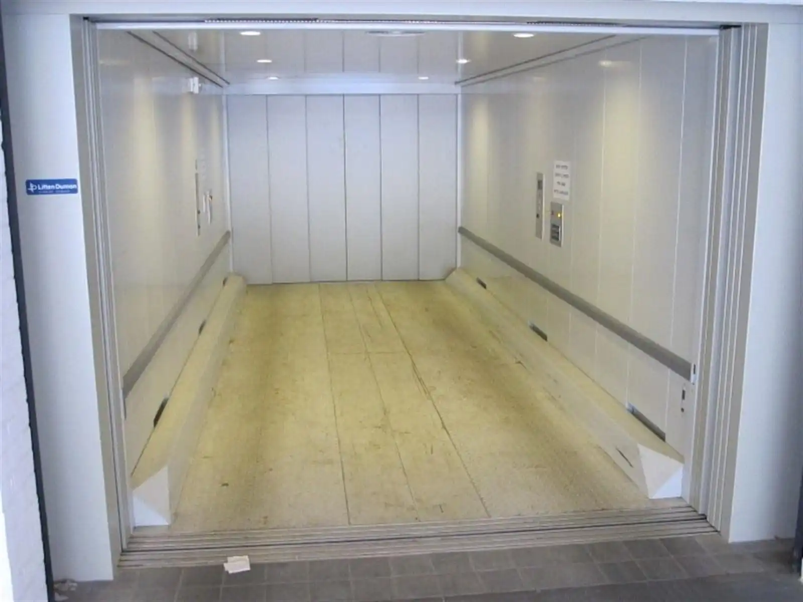 Garage te koop foto 9