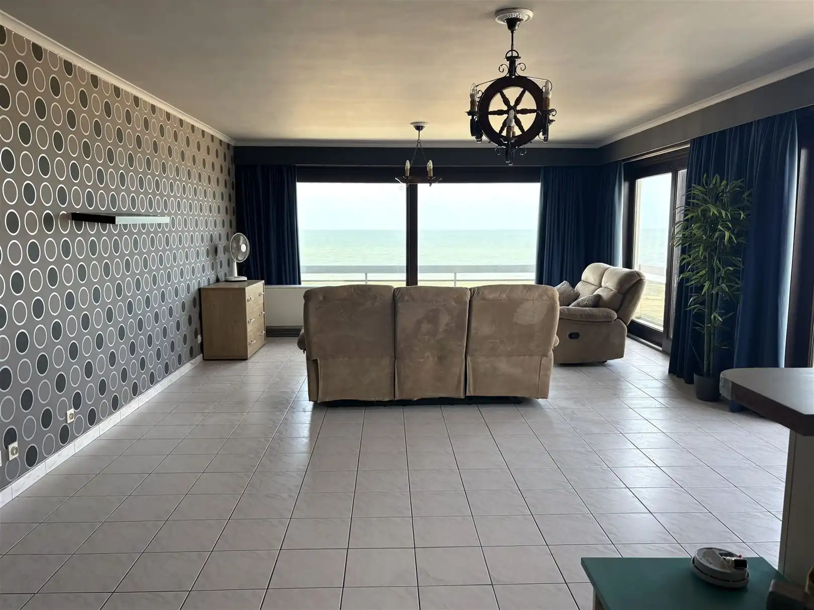 Hoekappartement met frontaal zeezicht foto 2