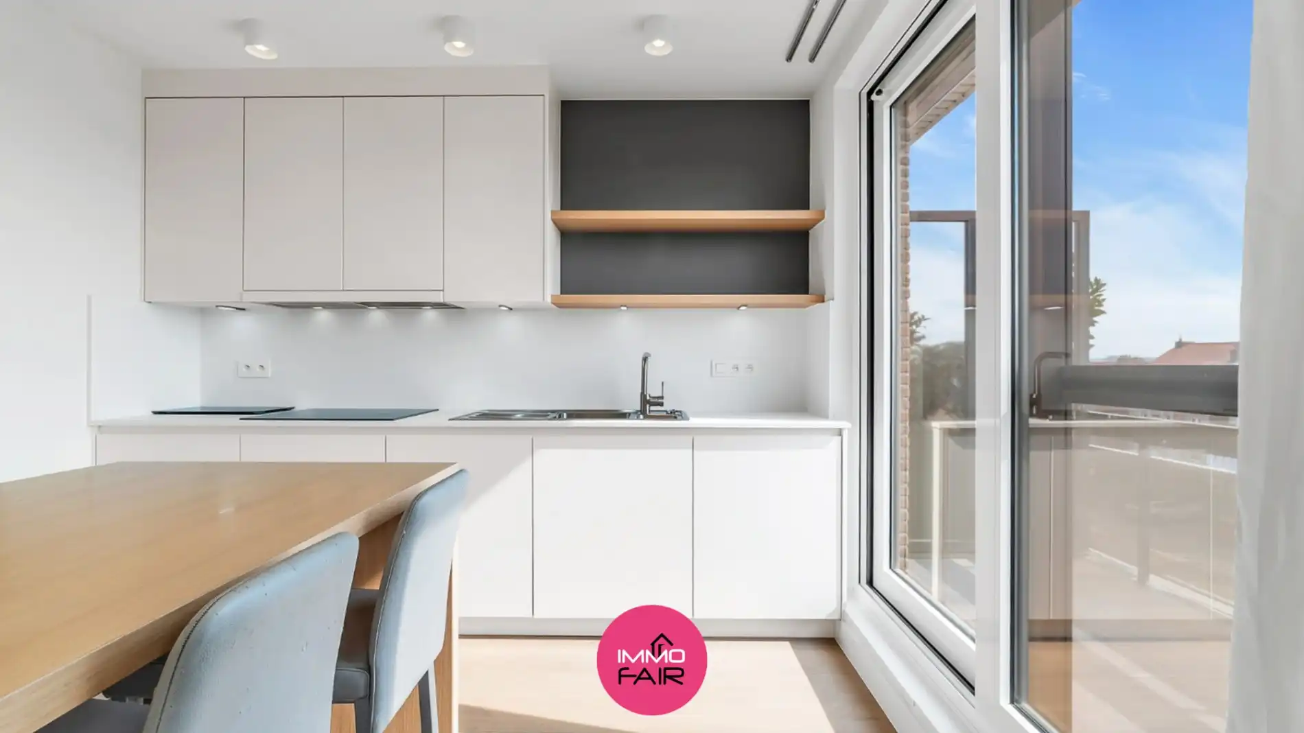 Modern, instapklaar appartement met dubbel terras vlakbij Maastricht foto 3