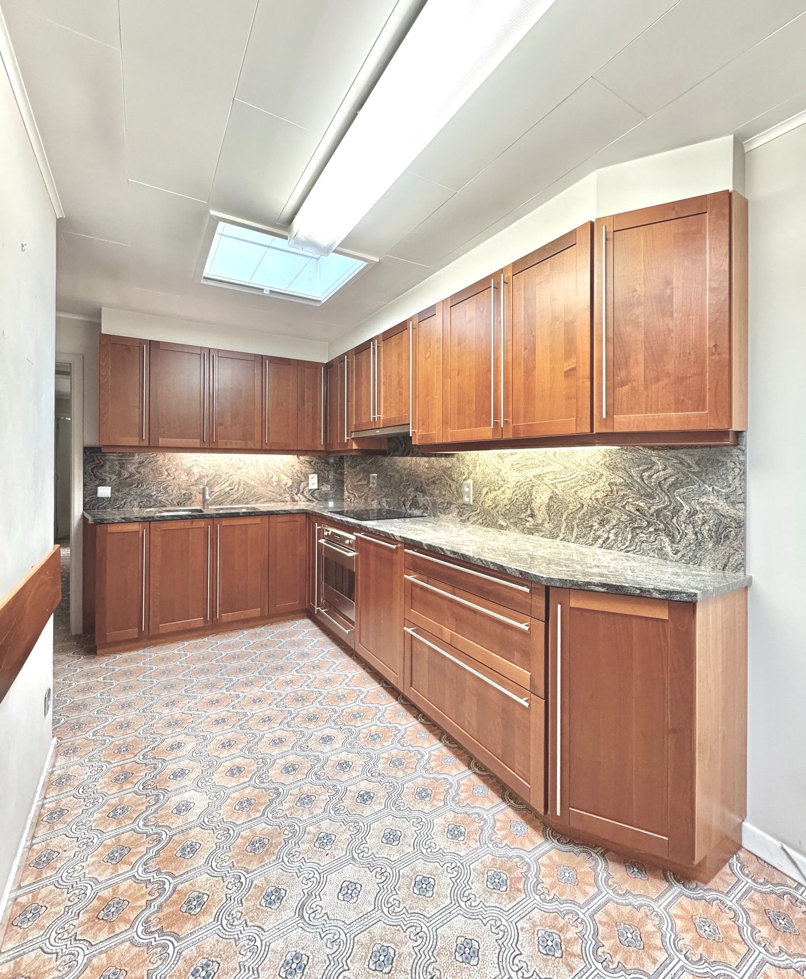 WONING MET OPSLAGPLAATS MET VAN 52 M² EN UITRIT - 493 m² foto 17