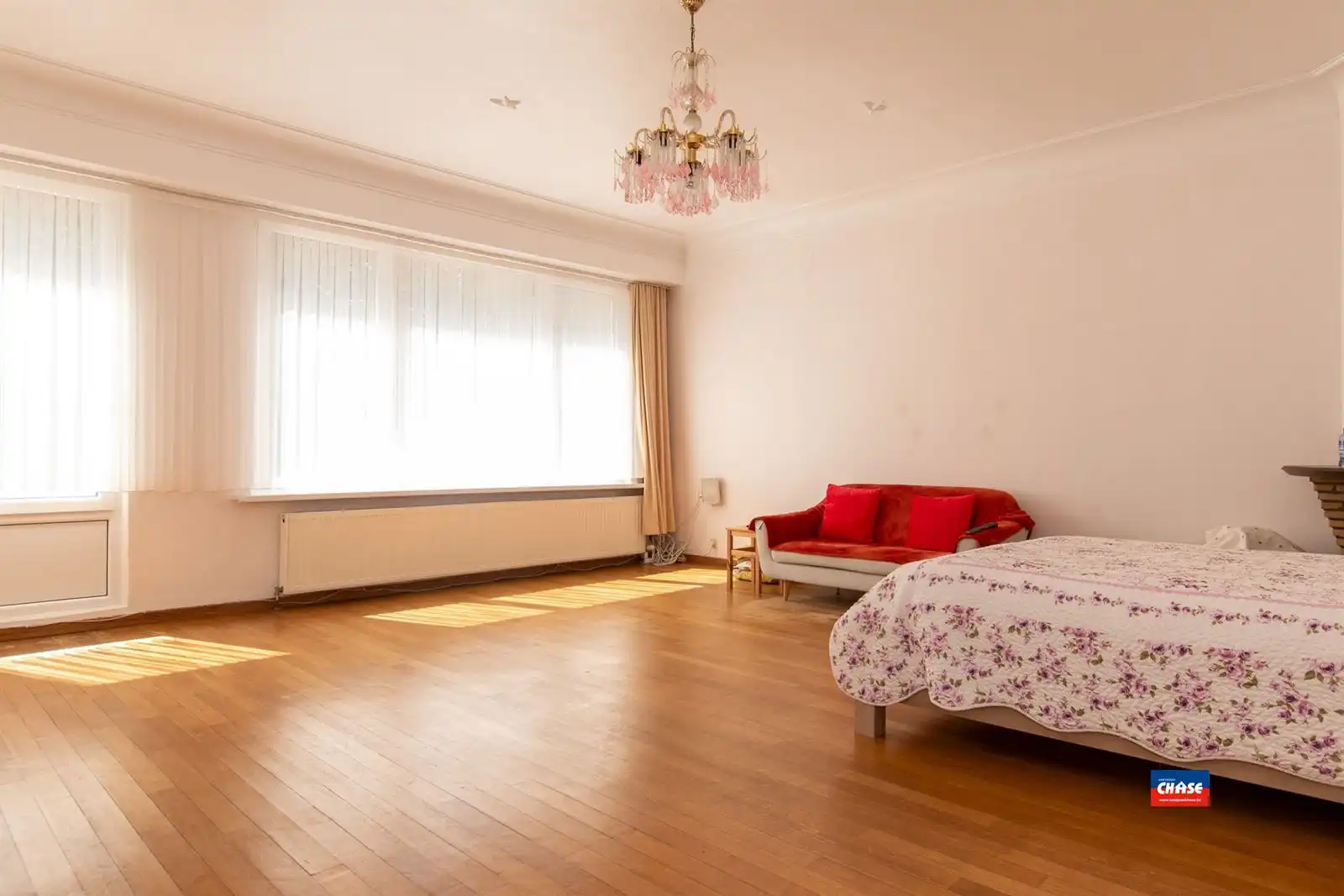 Gerenoveerde woning met 5 à 6 slpks + stadstuin foto 15