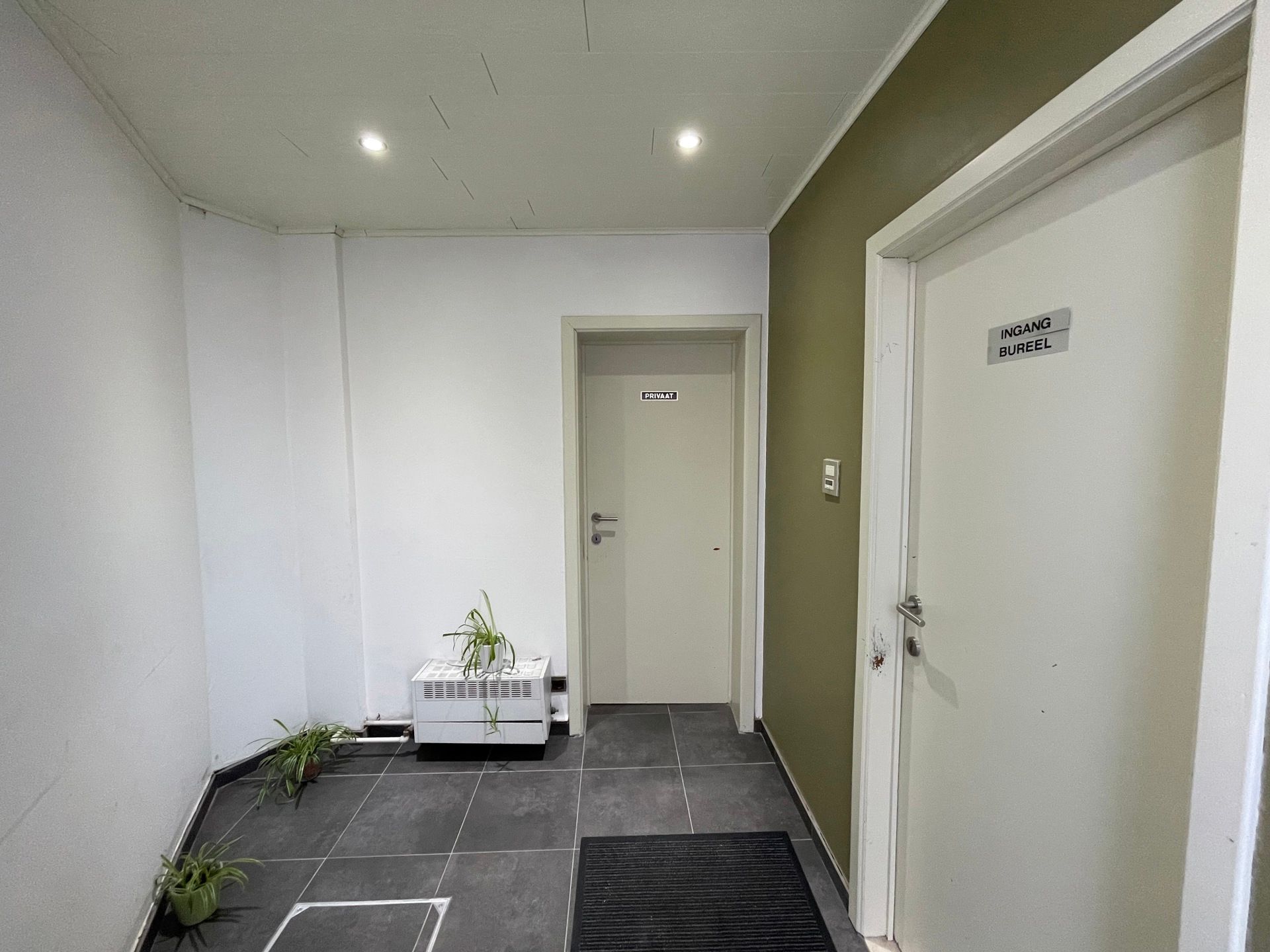 LEDE -  Kantoor/Praktijkruimte op toplocatie foto 2