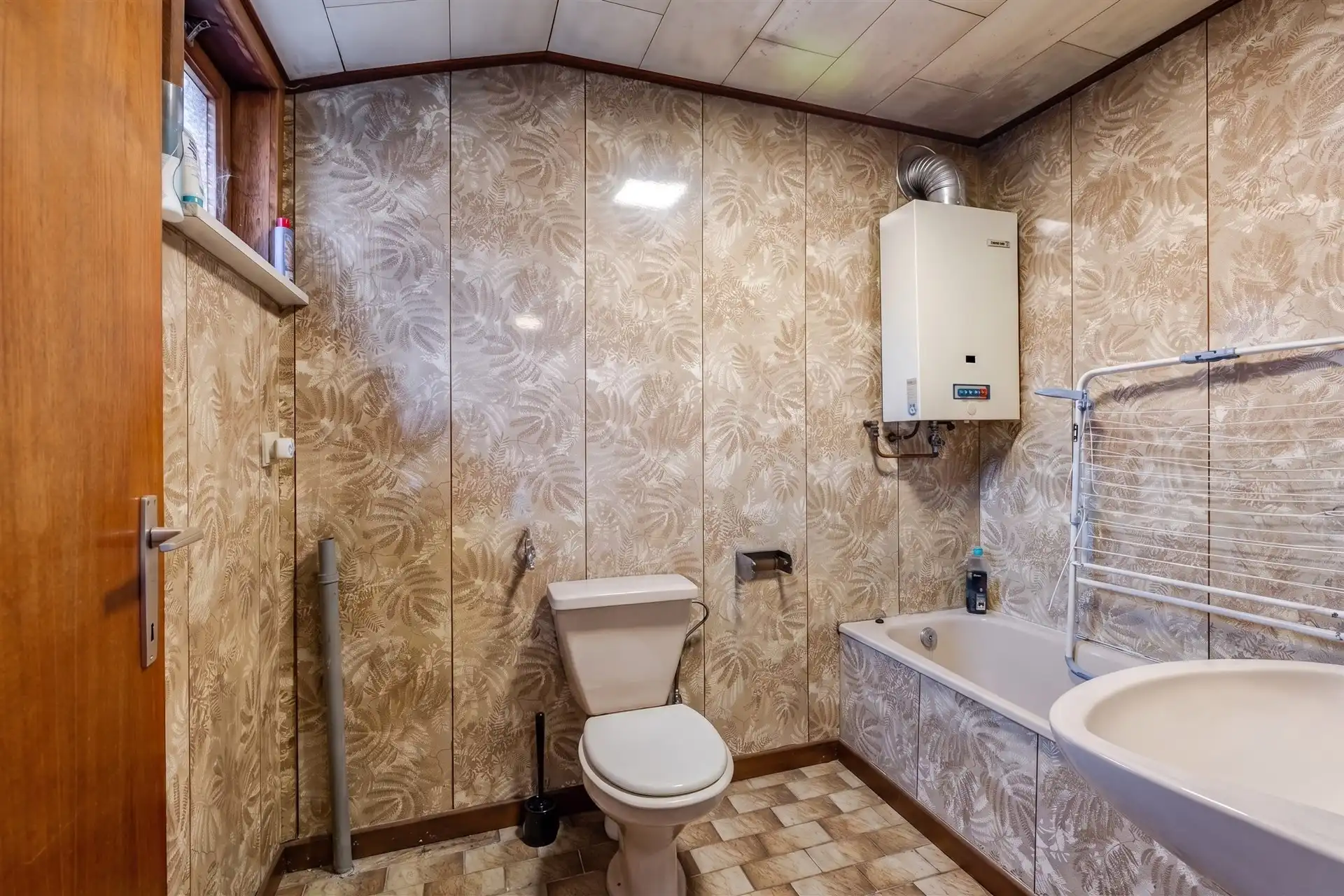 Woning met mogelijkheden te koop in Nieuwkerken foto 8