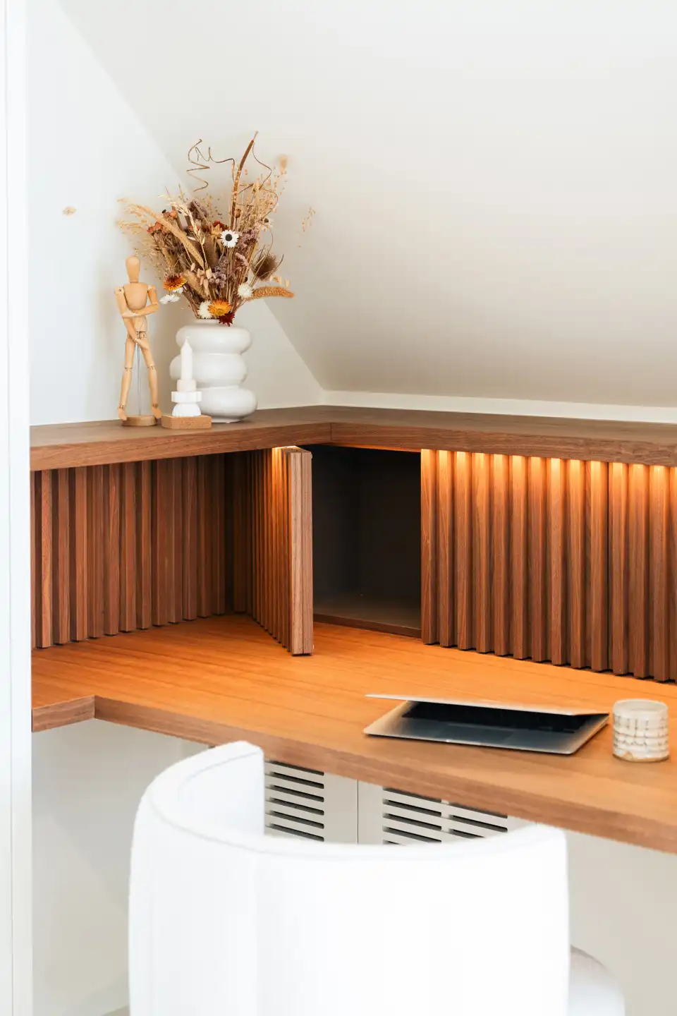 Sublieme zonnige penthouse met ruime terrassen en zijdelings zeezicht foto 19