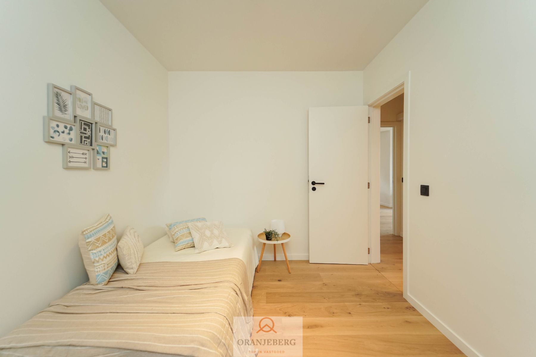 Gerenoveerd 2 slpk- appartement Sint-Amandsberg! foto 18