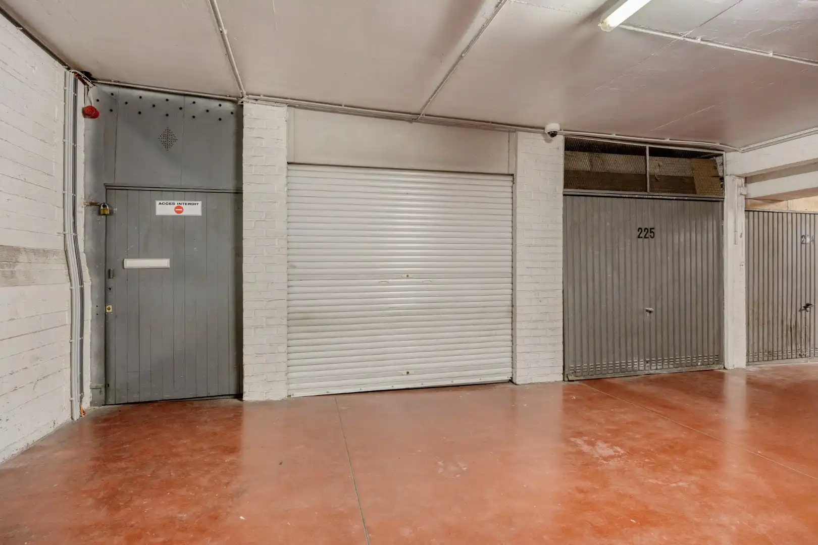 Instapklaar appartement met 2 slaapkamers en garage foto 17