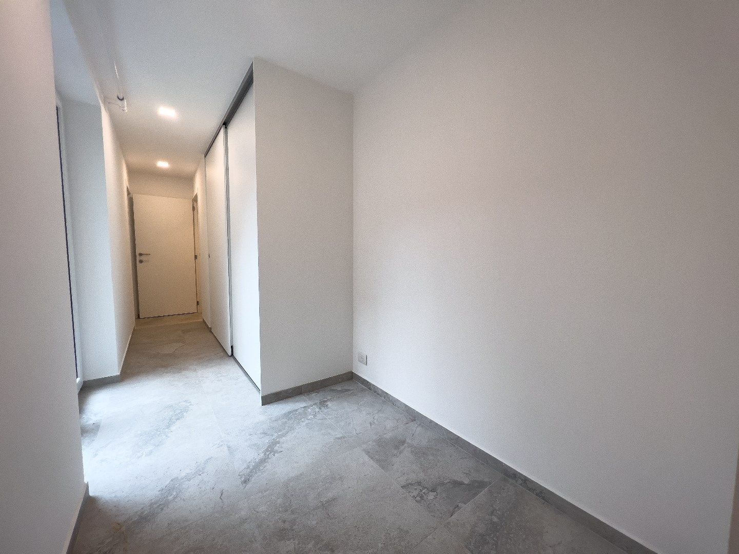 Nieuw appartement met inpandige garage gelegen op wandelafstand van het centrum, Zeedijk en C. C. Scharpoord foto 12