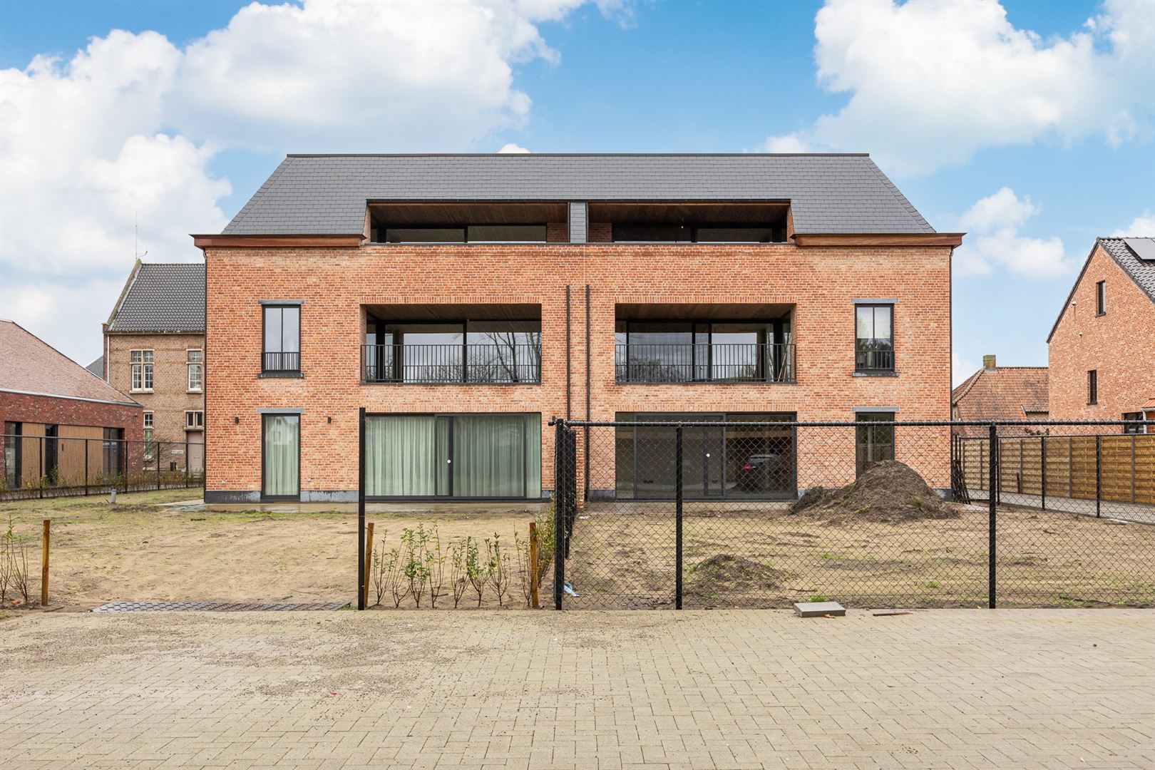 Nieuwbouw appartement met 3 slaapkamers en ruim zuid terras. foto 30