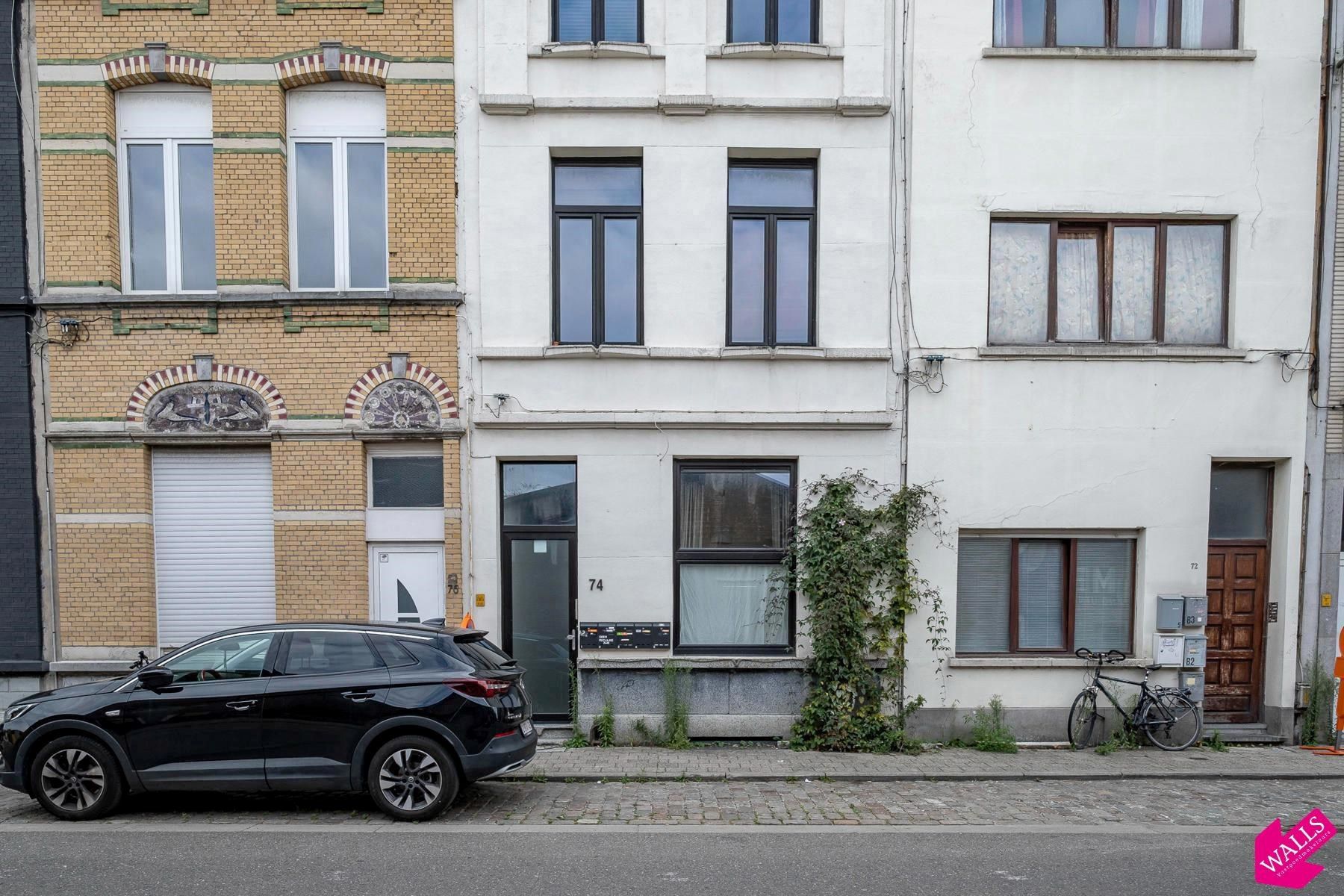 één slaapkamer appartement met koer foto 13