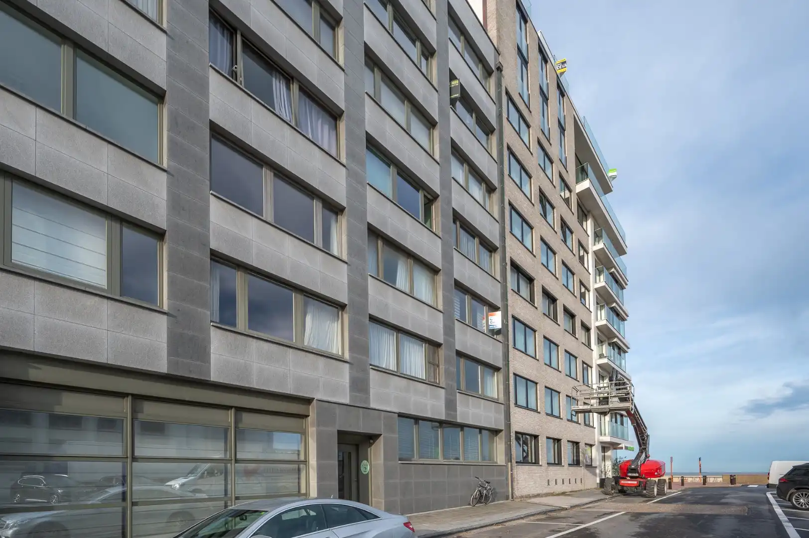 Leuk appartement met zijdelings zeezicht te Duinbergen. foto 9