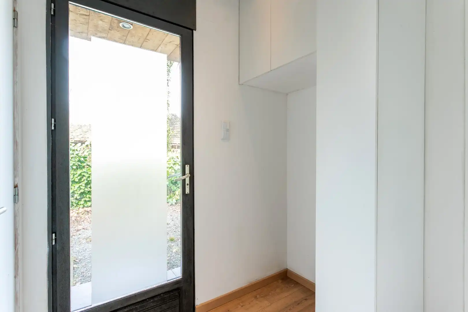 Charmante instapklare bungalow met 3 slaapkamers en garage, gelegen in een rustige en groene woonomgeving foto 9