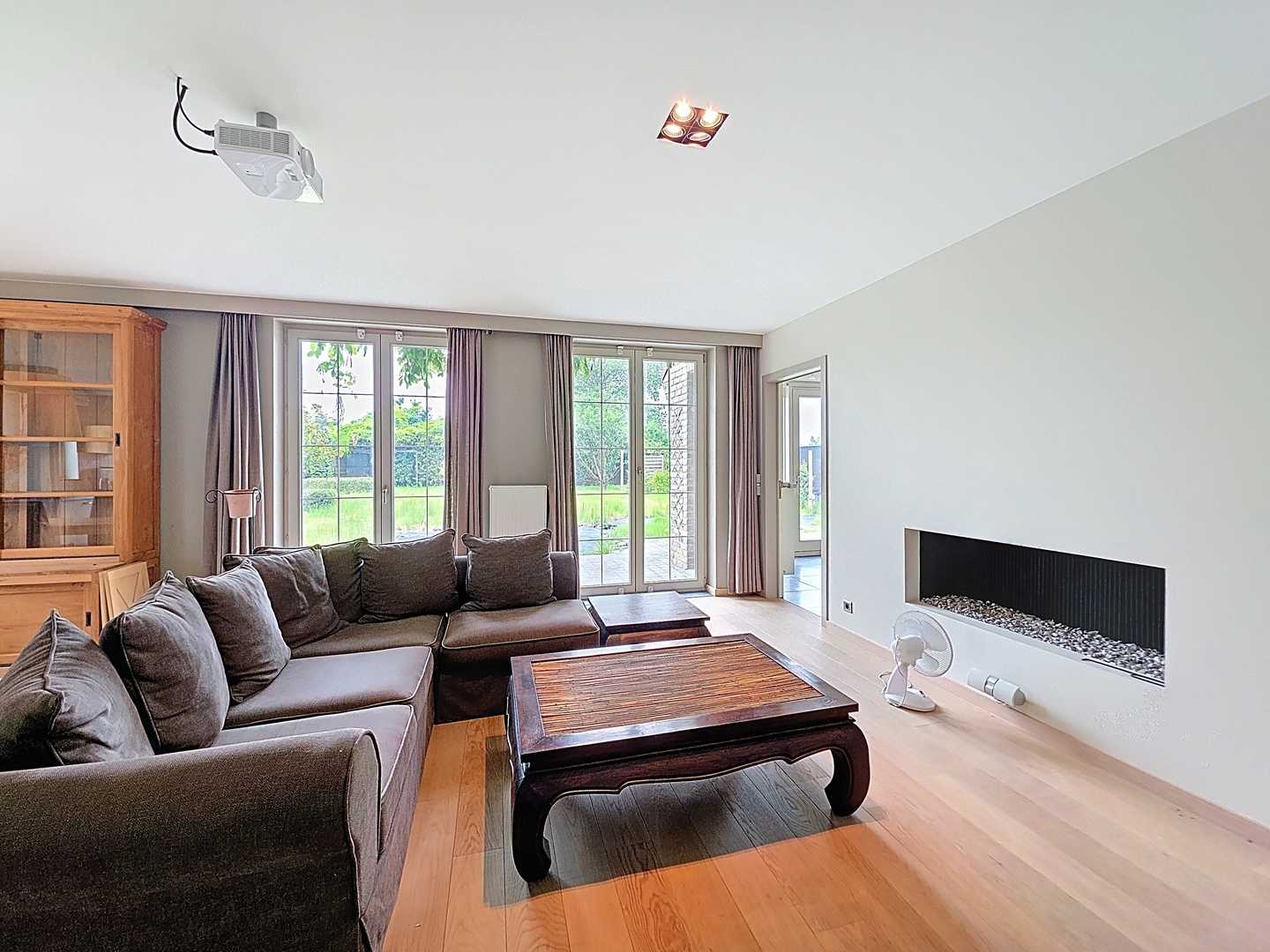 Alleenstaande woning met zuidgerichte tuin te Torhout foto 3
