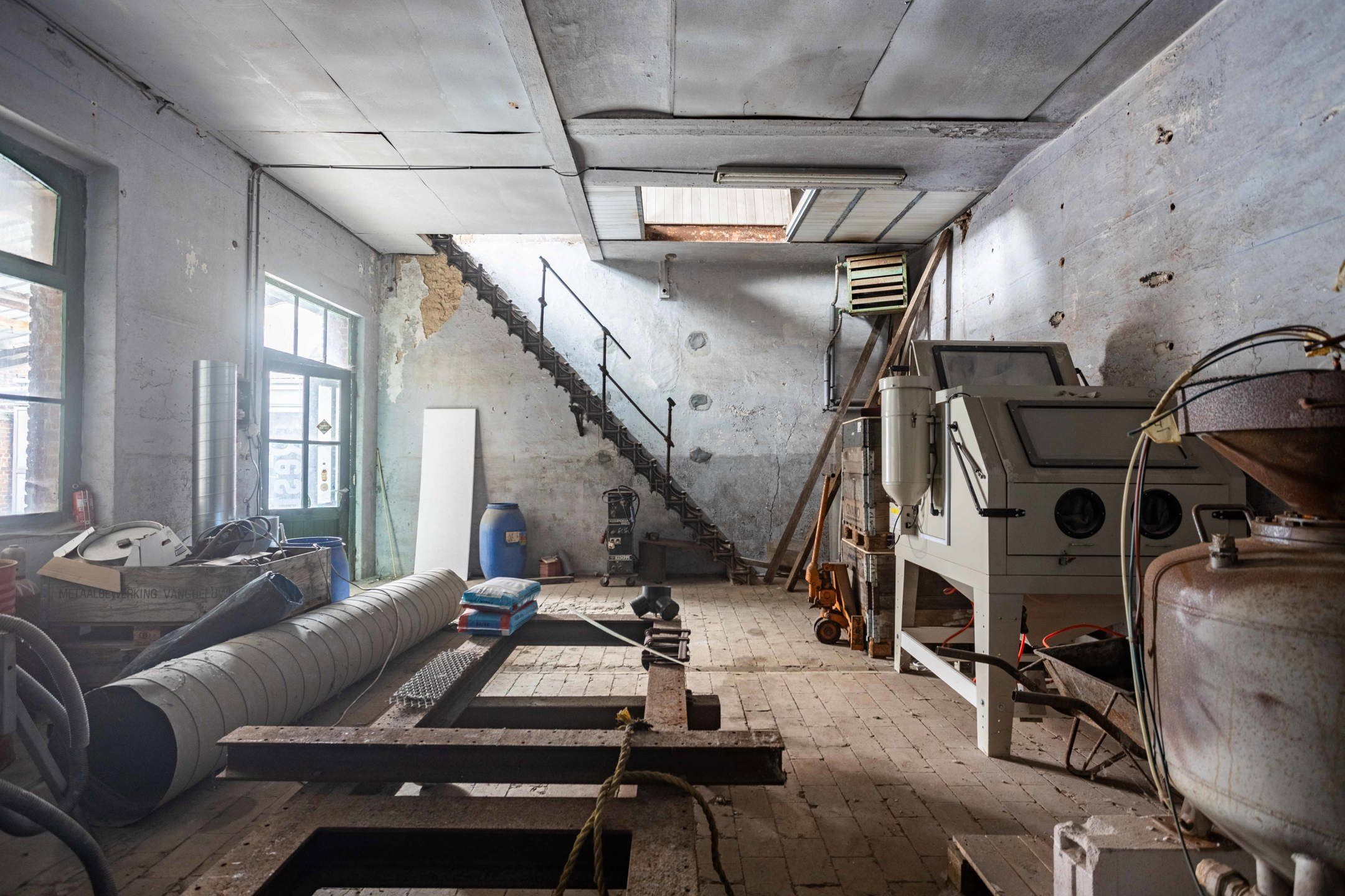 VEELZIJDIG RENOVATIE- EN ONTWIKKELINGSPROJECT foto 18