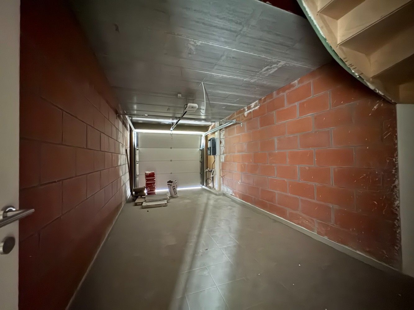 Nieuwbouwwoning met 4 slaapkamers + garage foto 11