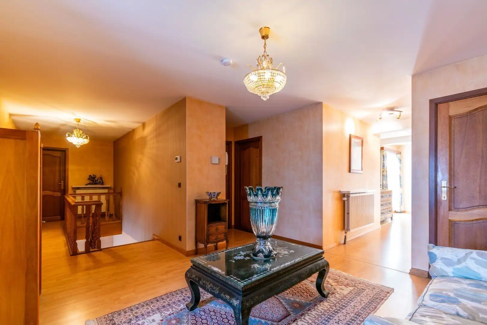 RUIME VILLA MET 6 SLAAPKAMERS OP PERCEEL 20ARE! foto 10