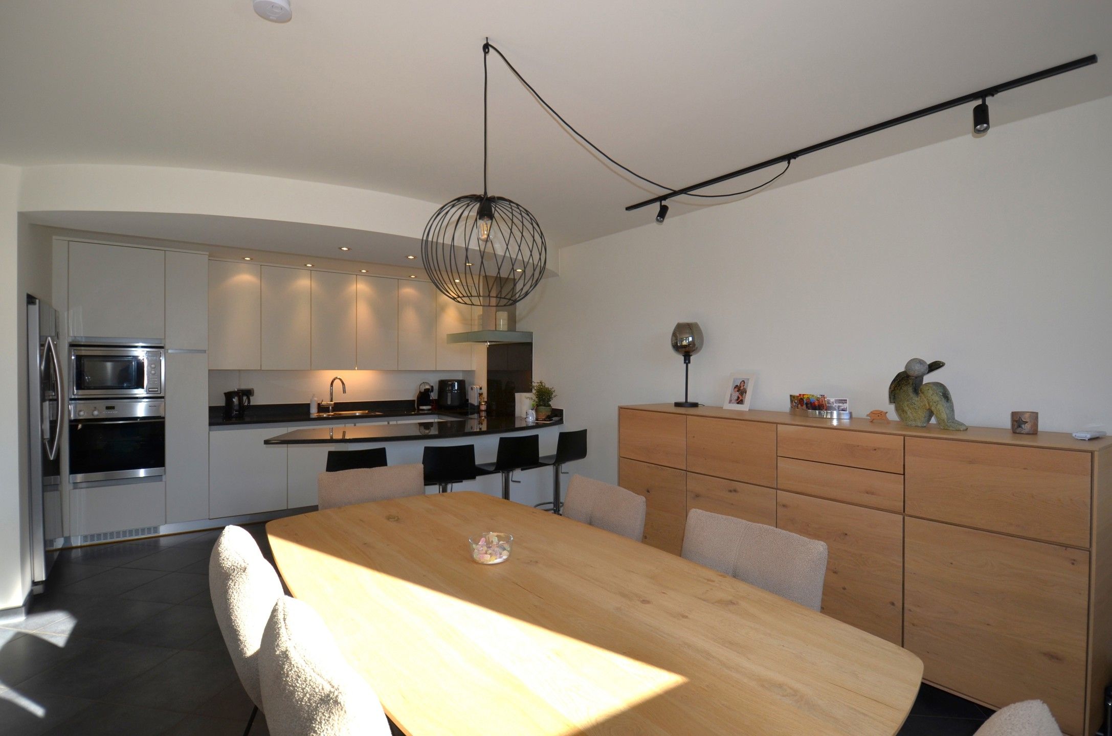 Zeer ruim appartement nabij het centrum van Lier foto 12