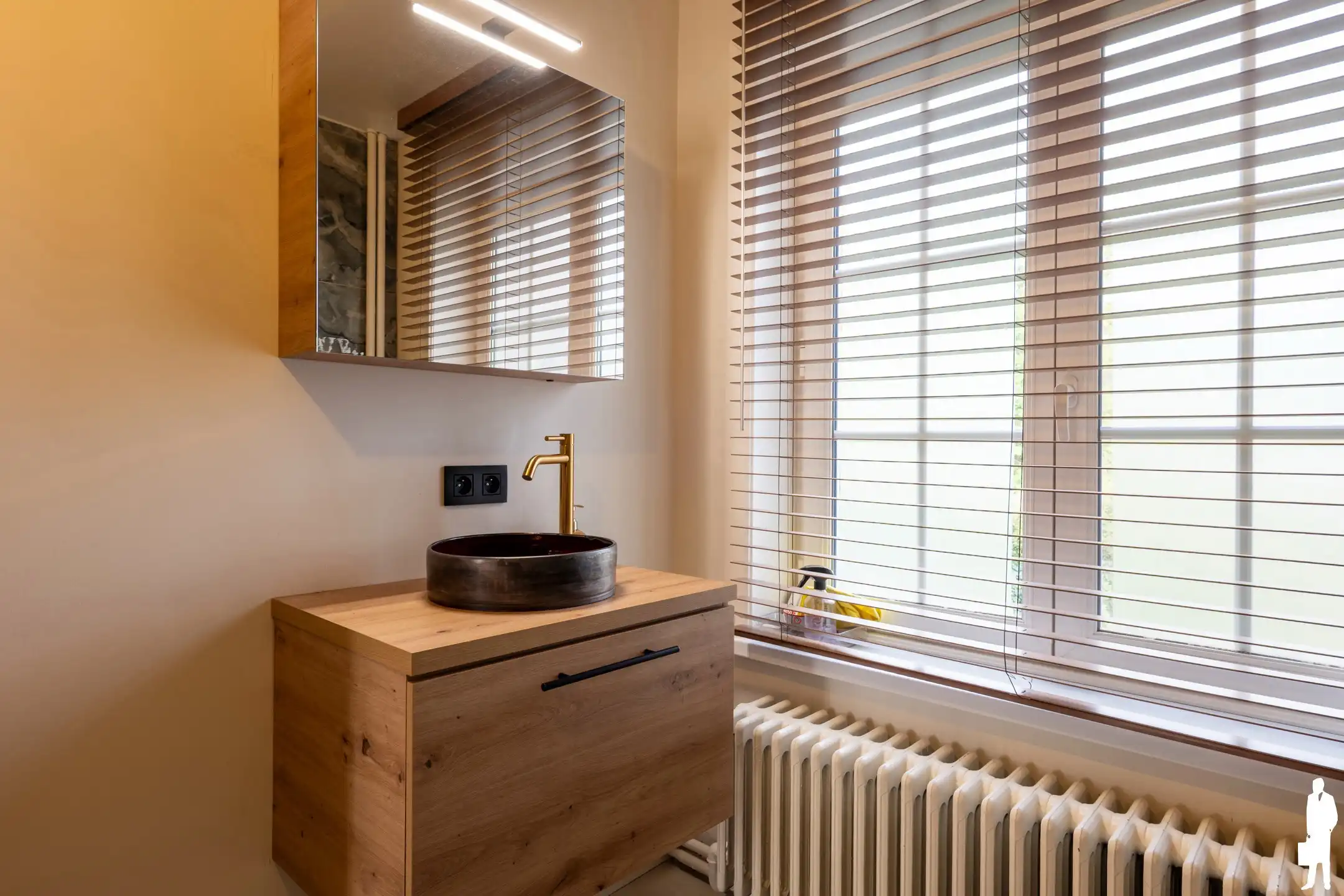 Karaktervolle gerenoveerde woning met 3 slaapkamers foto 14