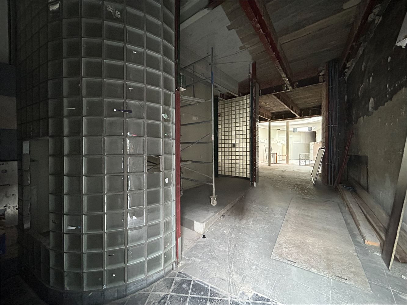 Handelsruimte te huur op toplocatie in hartje Hasselt foto 7