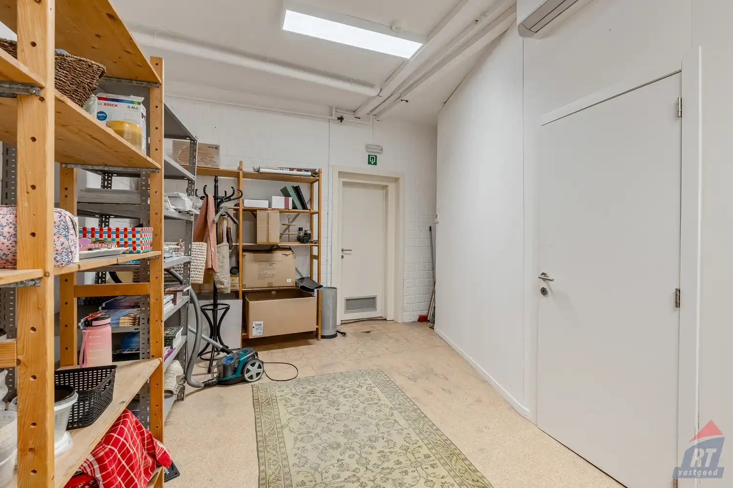 Unieke investeringskans op absolute toplocatie in het hart van Sint-Truiden! foto 6