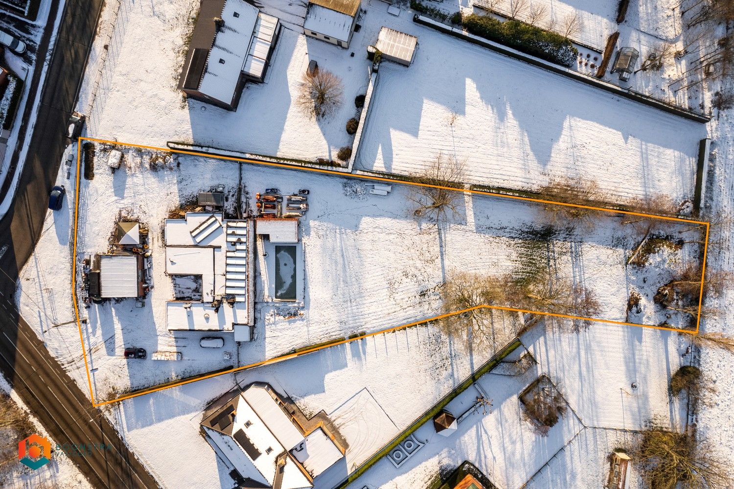 Kangoeroewoning met 4 slpkrs op perceel van 3450 m² te Beerzel foto {{pictureIndex}}