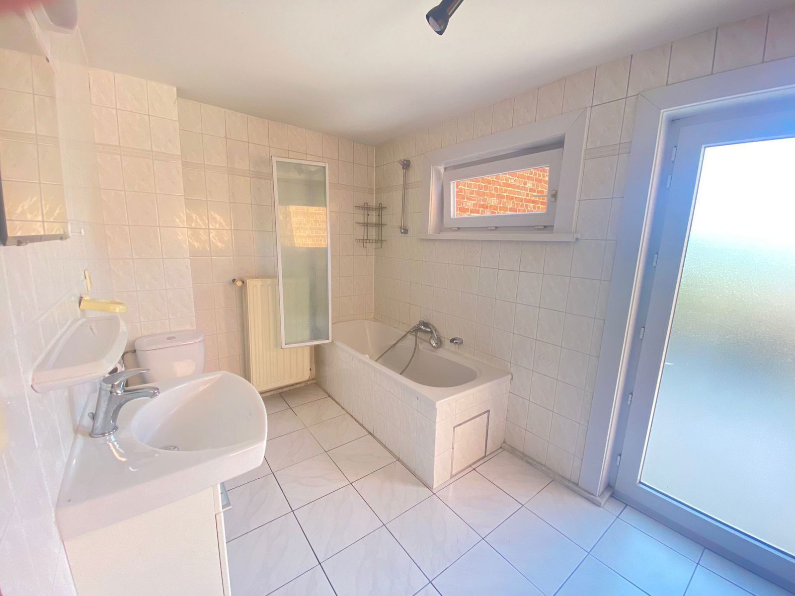 OPBRENGSTEIGENDOM IN IZEGEM (3 APPARTEMENTEN)  foto 12