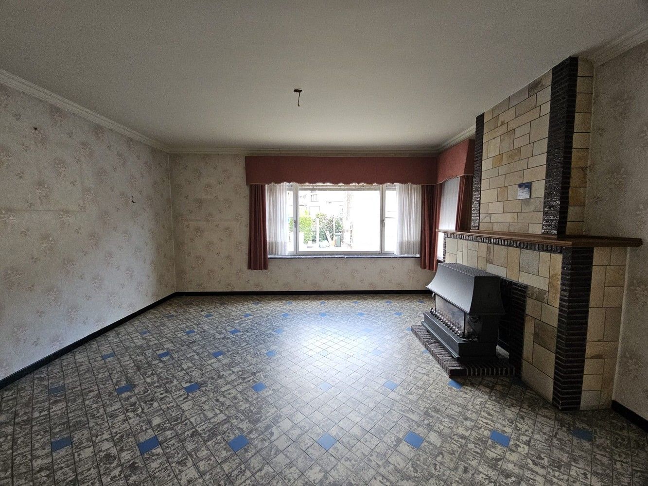 Karaktervolle driegevelwoning met tuin en garage foto 15