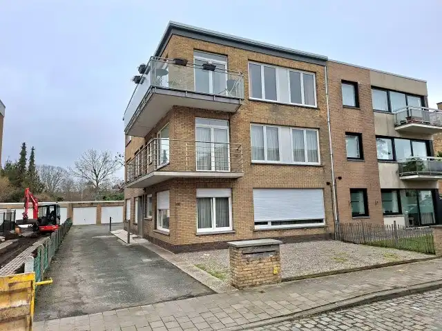 Garage te huur Hans Memlinglaan 18 -/1 - 8200 Sint-Andries