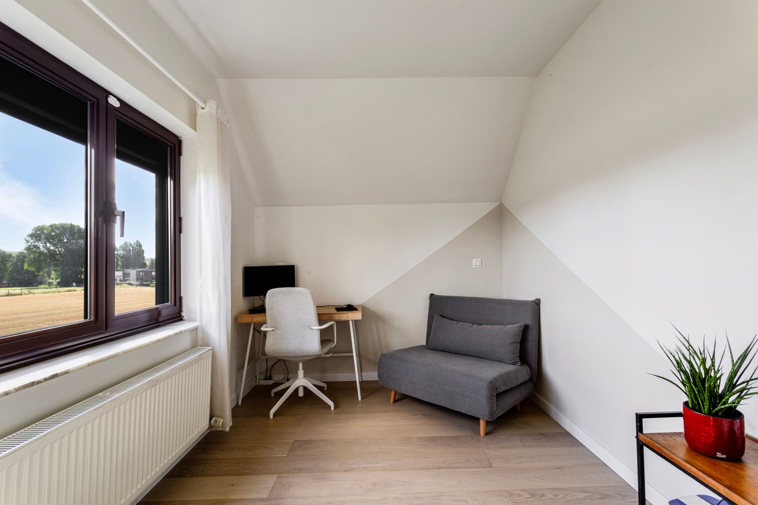 immo DAVID stelt voor: gerenoveerde 4-gevel woning op 460m² foto 6