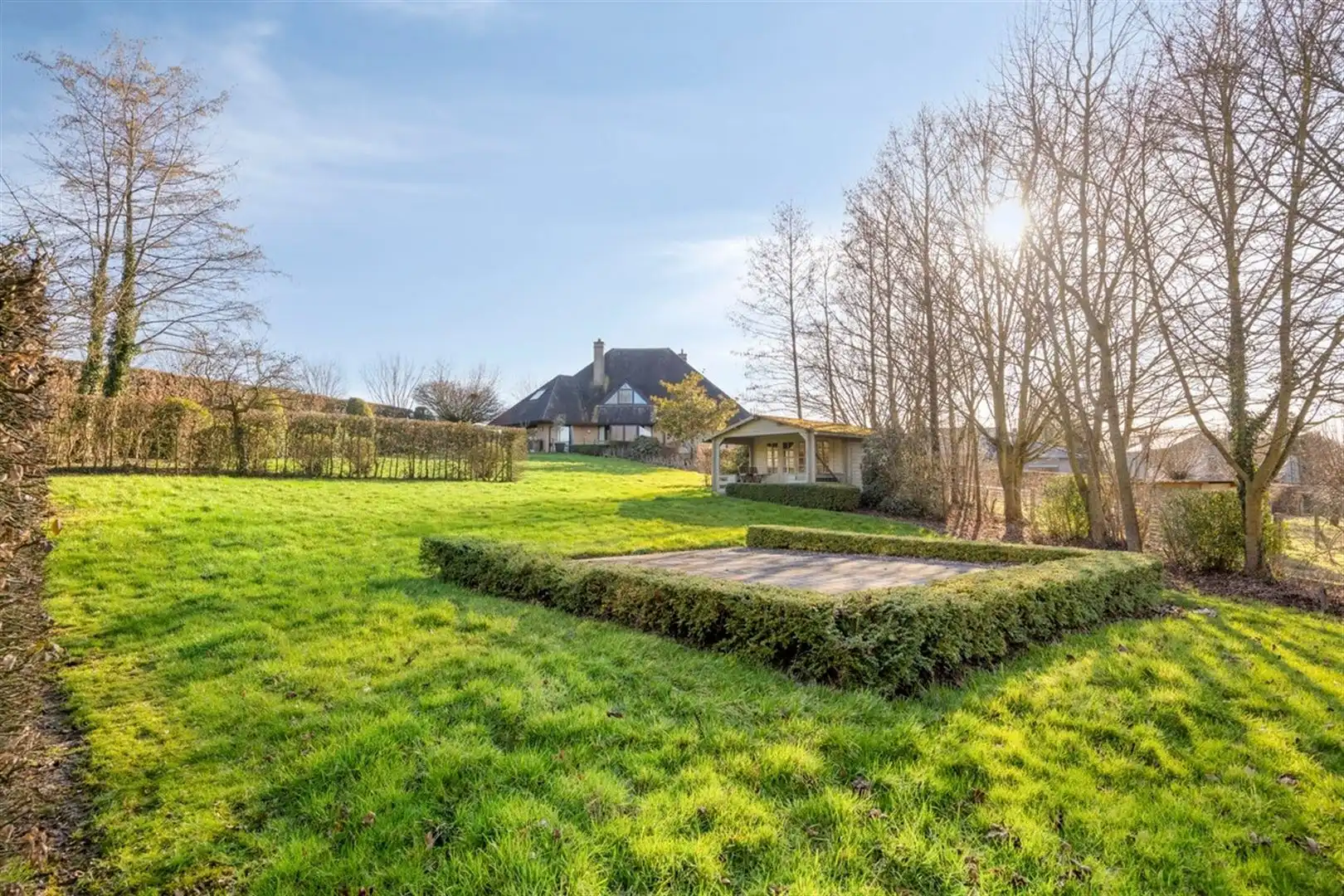 Riante villa op 3465 m2 in deelgemeente Volkegem foto 9