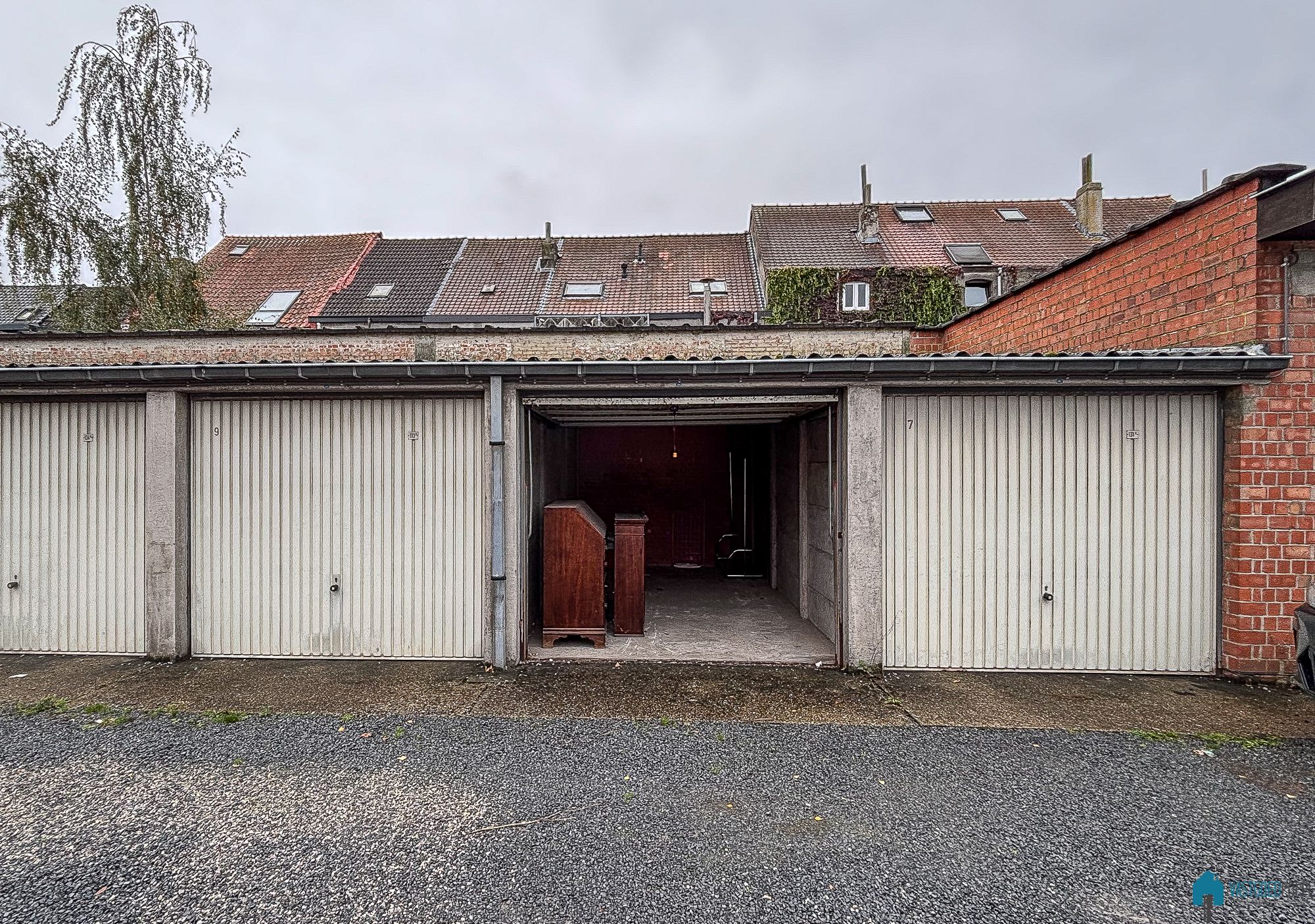 Garagebox, ideale investering foto {{pictureIndex}}