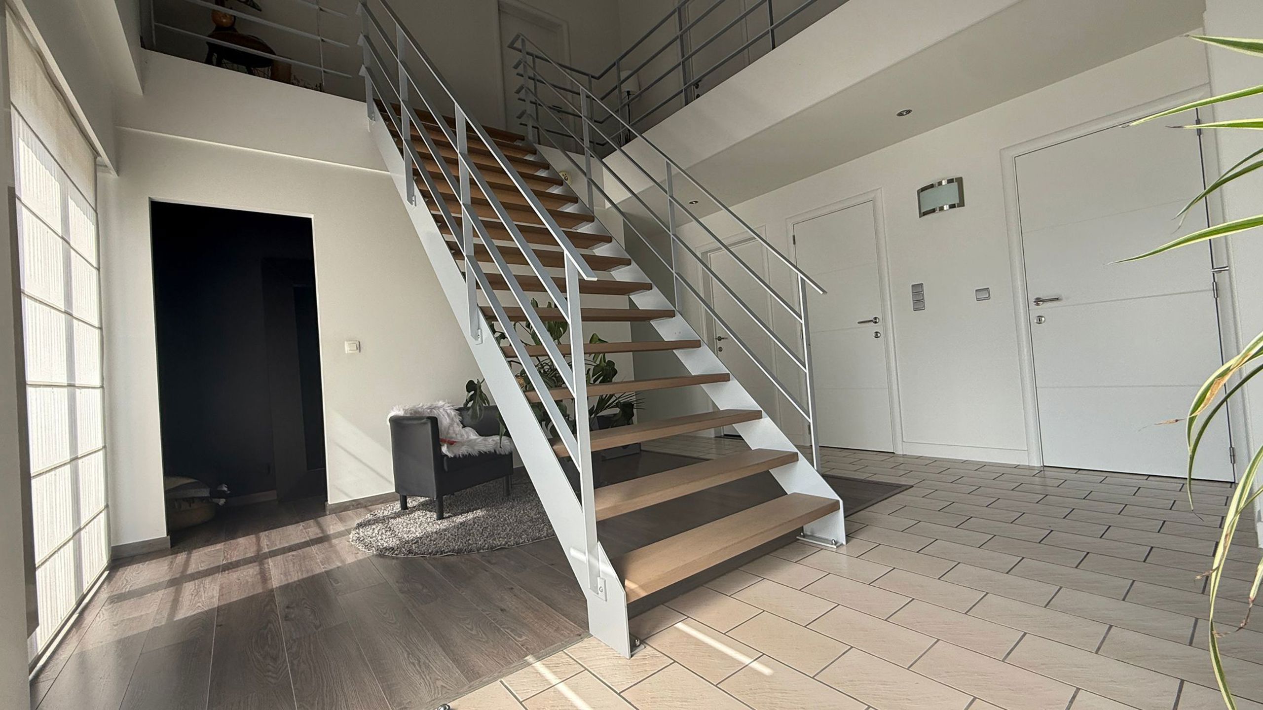 Volledig gerenoveerde woning foto 8
