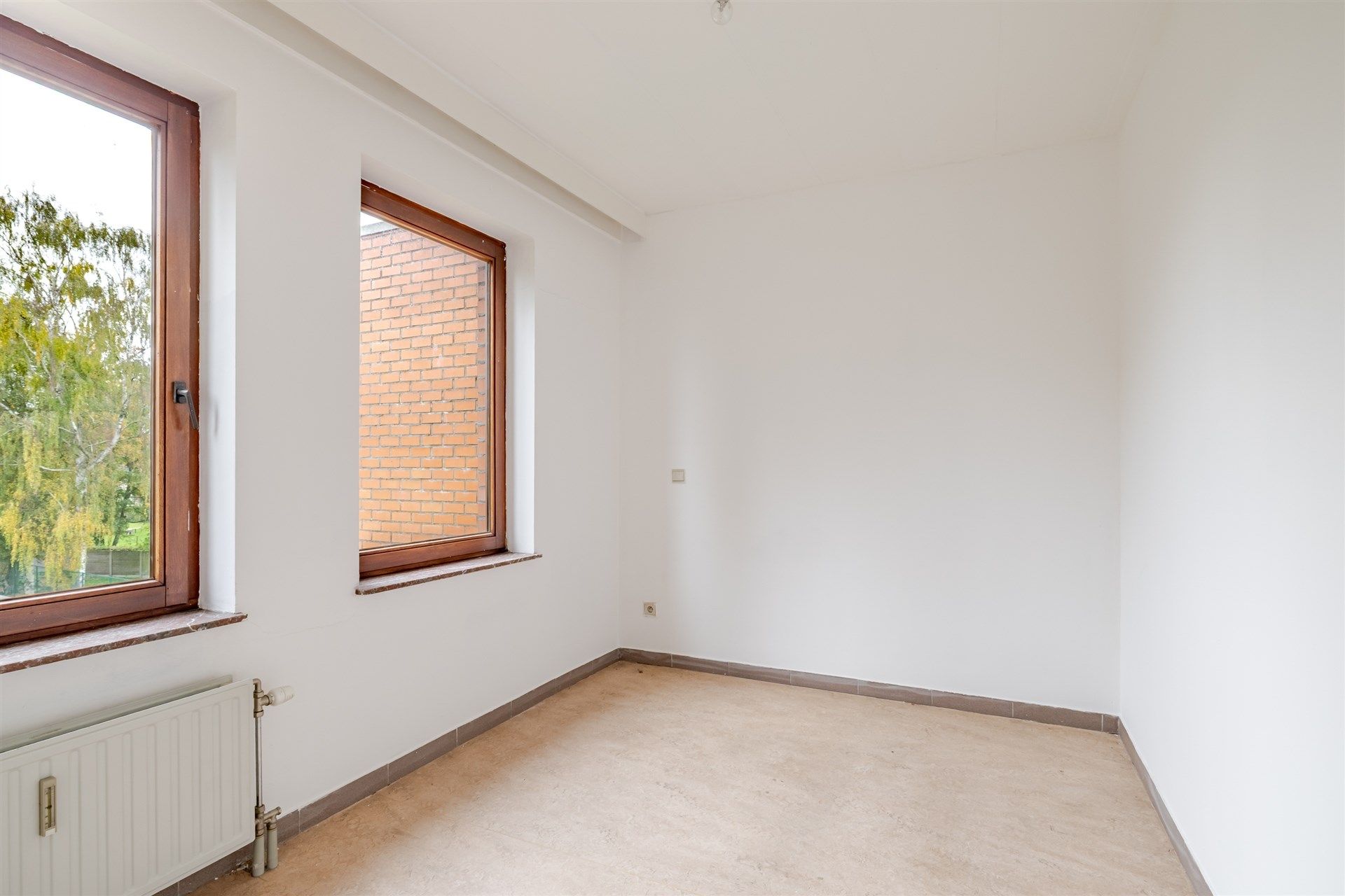 Opbrengsteigendom bestaande uit 6 ruime appartementen + 32 garageboxen foto 16