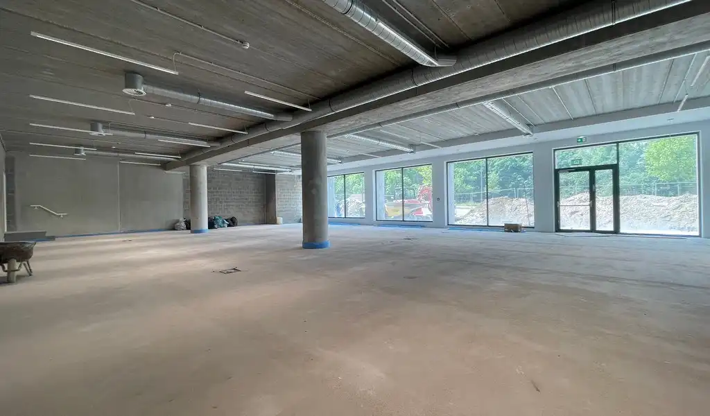 Commercieel gelijkvloers te huur in Infíniti te Berchem foto 6