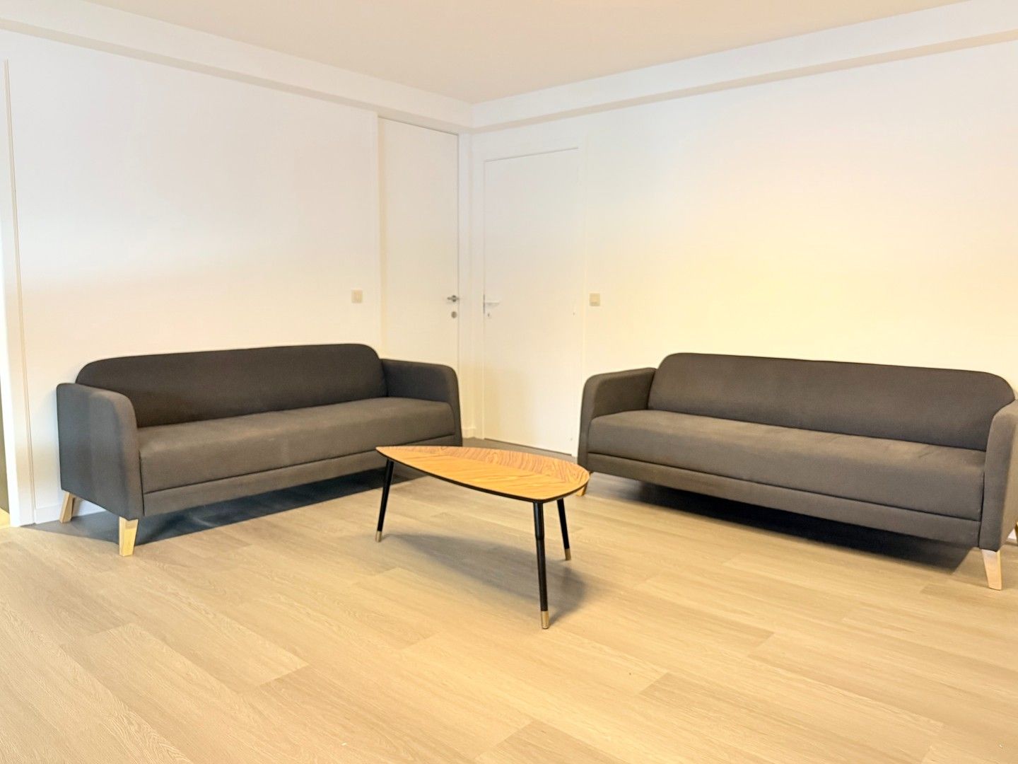 Kantoorruimte in KMO zone foto 2