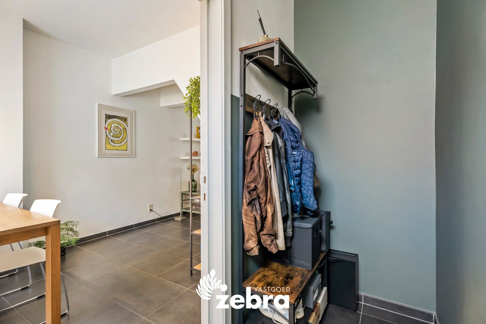 Instapklare en verzorgde woning nabij het centrum van Roeselare! foto 3
