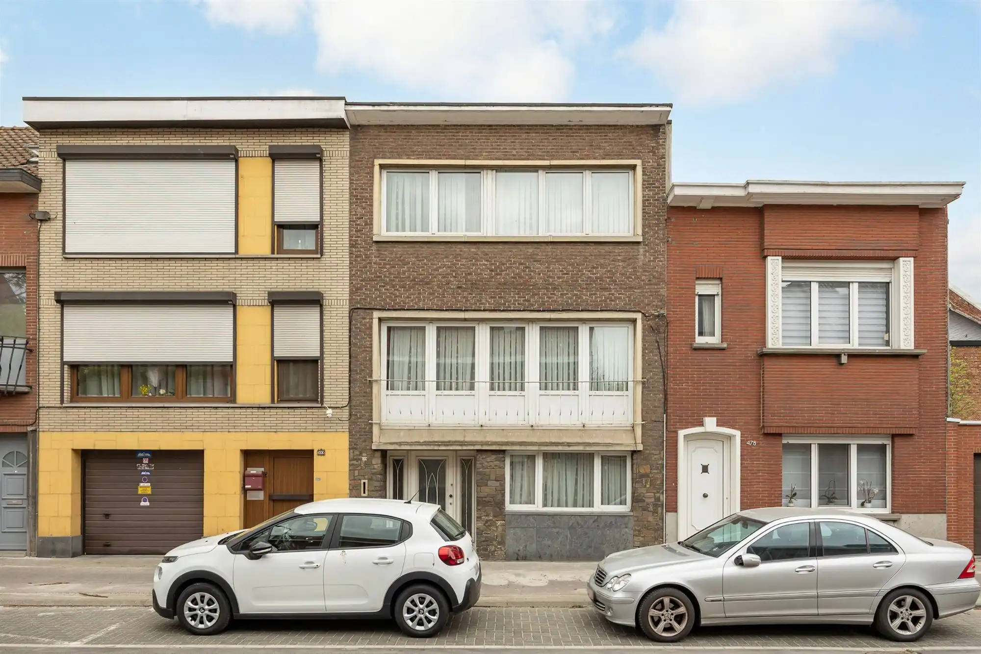 Hoofdfoto van de publicatie: Ruime woning met drie slaapkamers en terras