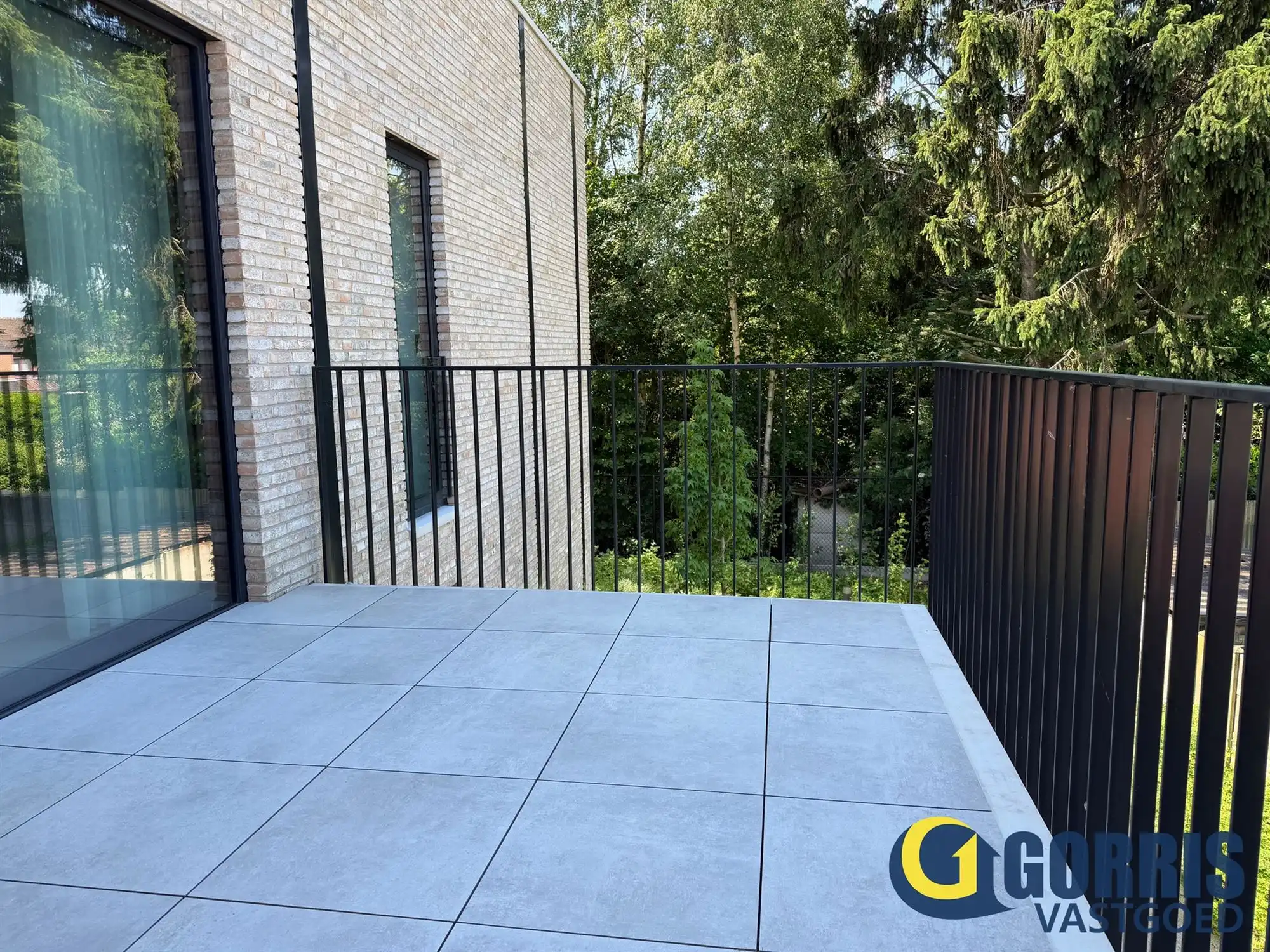 Rustig gelegen gelijkvloers nieuwbouwappartement met 2 slaapkamers. foto 13