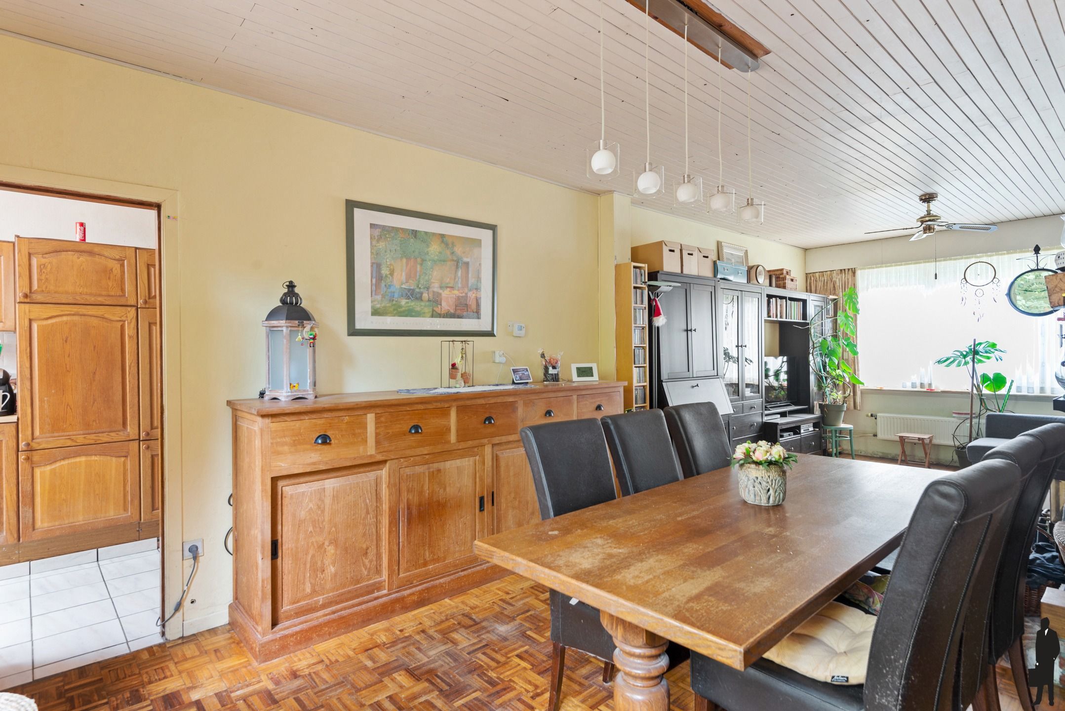 Te renoveren woning met 3 slpks in het hartje van Aartselaar foto 11