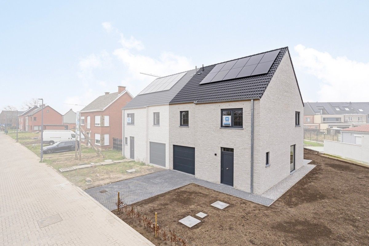 Hectaar bouwt ruime halfopen nieuwbouwwoningen te Blaasveld. foto 21