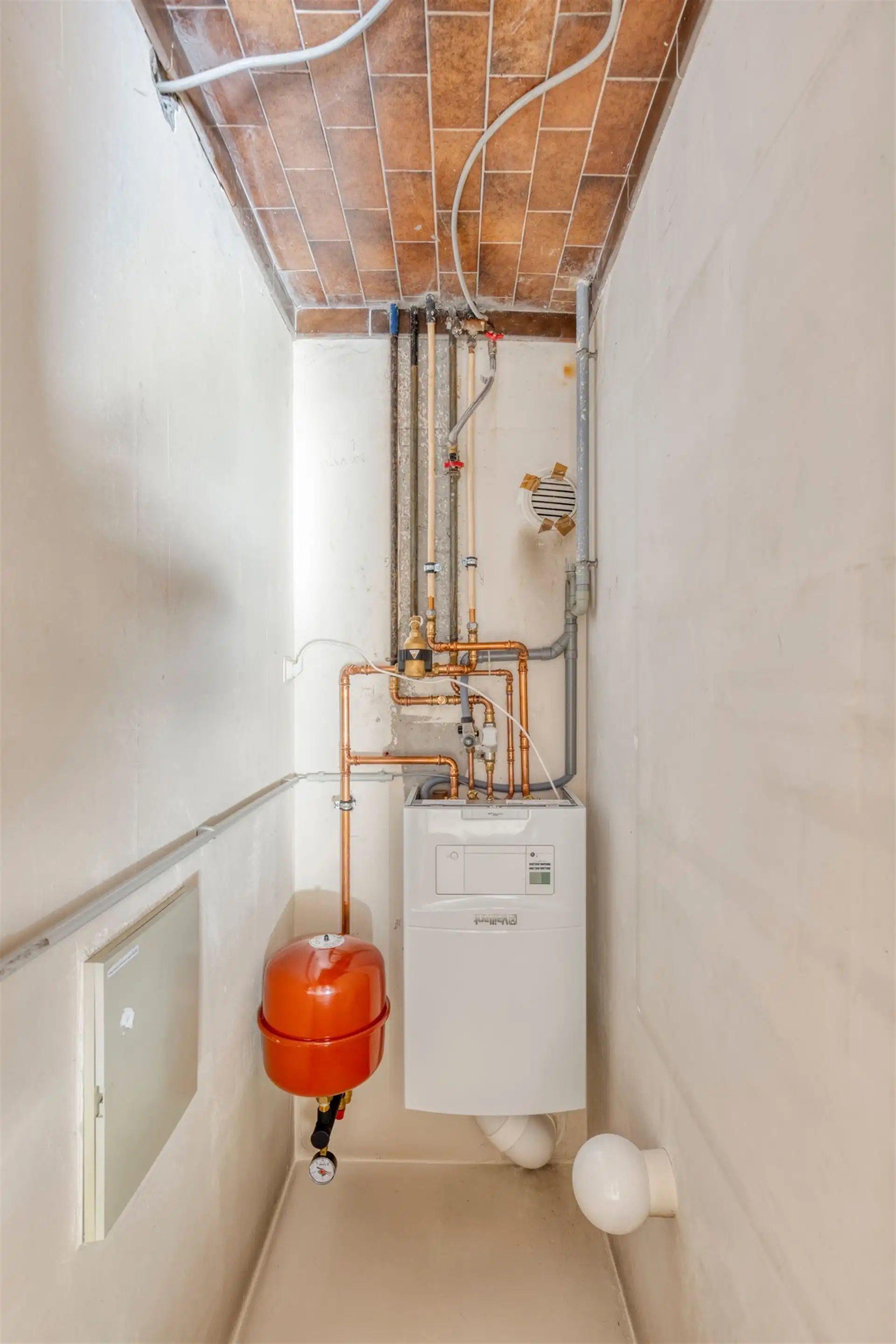 Zeer groot dubbel appartement, schitterend uitzicht vanaf twee terrassen, 2 kelders, 2 afgesloten garages... foto 18