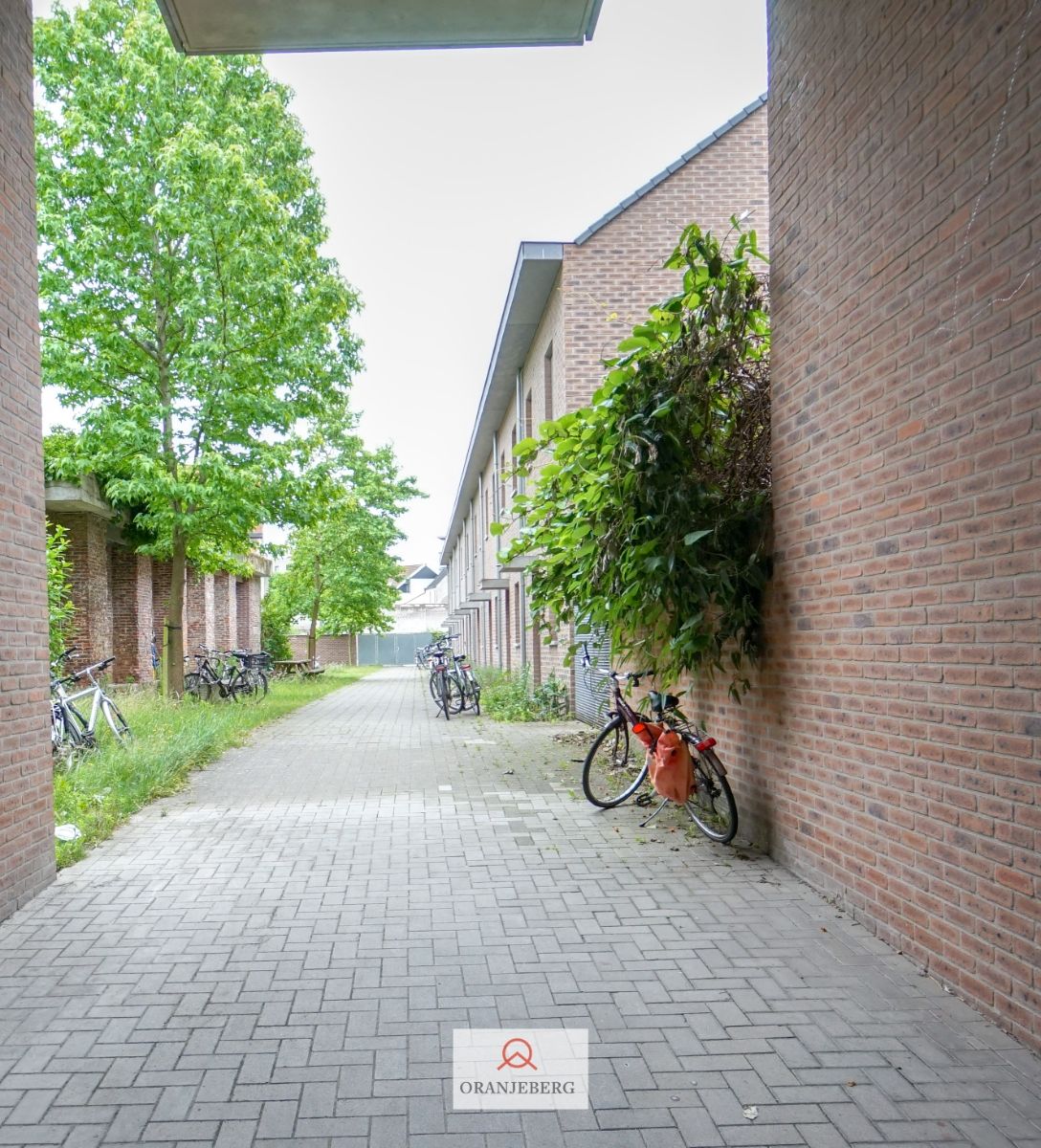 Energiezuinige woning met 4 slpk's en tuintje foto 50