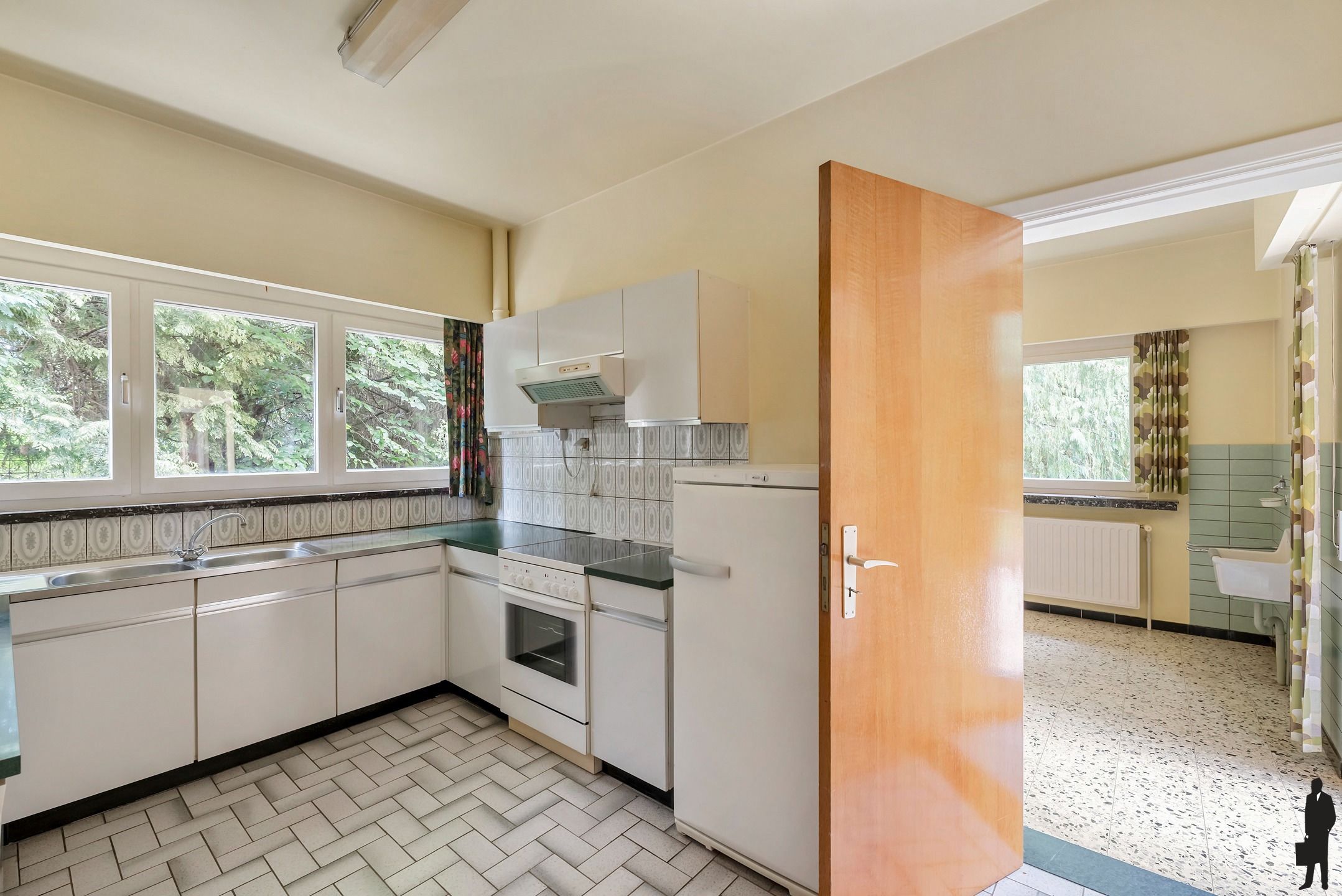 Tijdloze villa op een royaal perceel van 1.518 m² foto 6