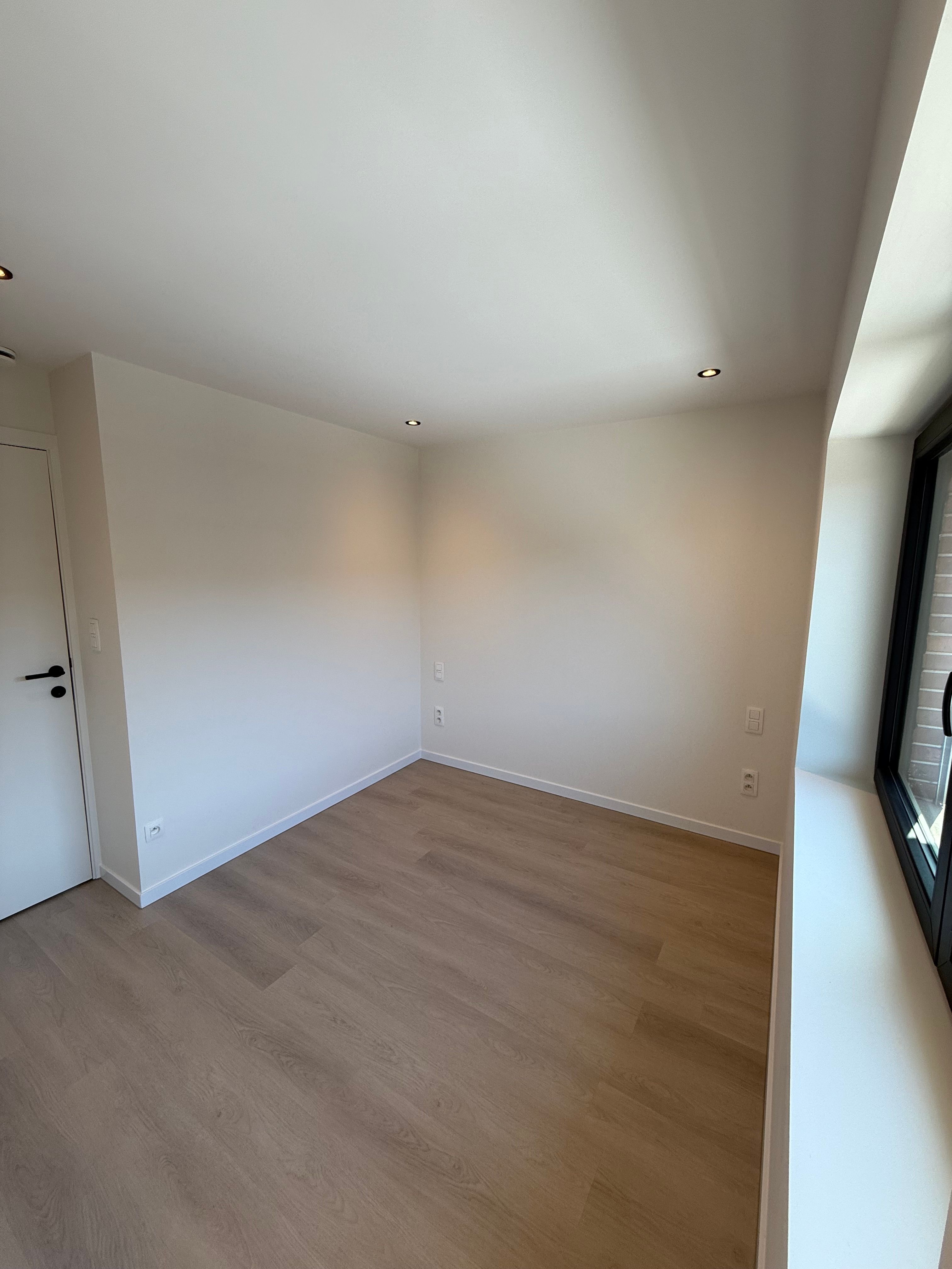 Exclusieve, energiezuinige woning met hoogstaande afwerking in Hasselt foto 12
