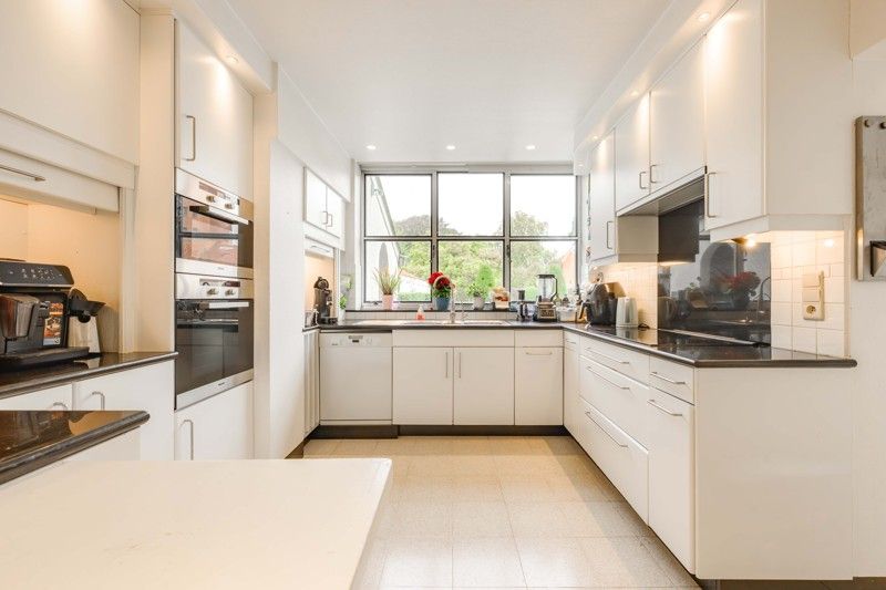 🏡 Unieke herenwoning te huur in het hart van Aarsele! foto 16