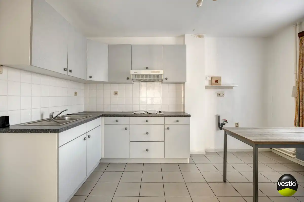 RUSTIG GELEGEN RUIME VRIJSTAANDE WONING MET GROTE TUIN OP 22A49CA TE HOESELT. foto 20