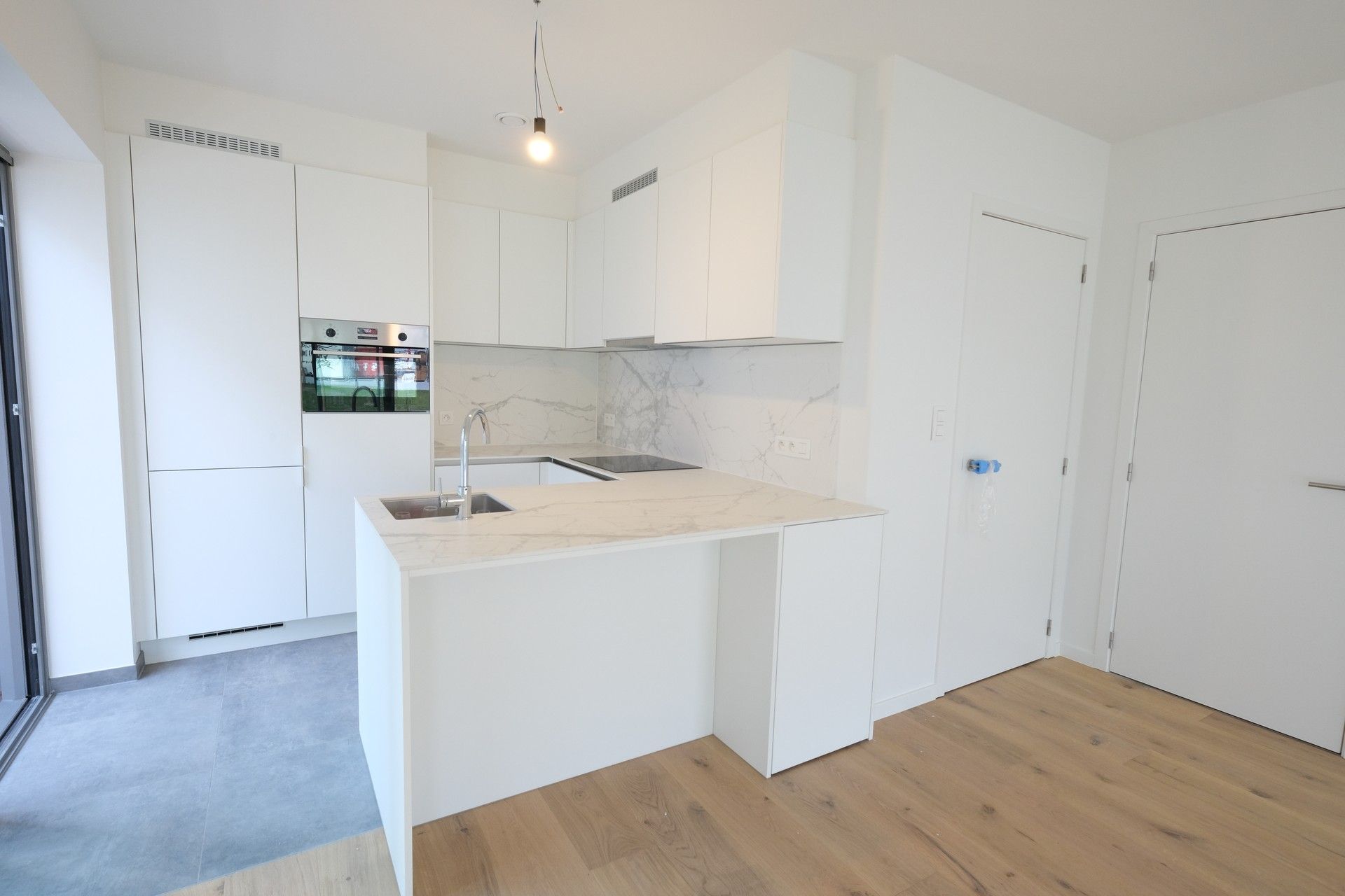 Luxueus duplex appartement in het centrum van het bruisende Hasselt. foto 3